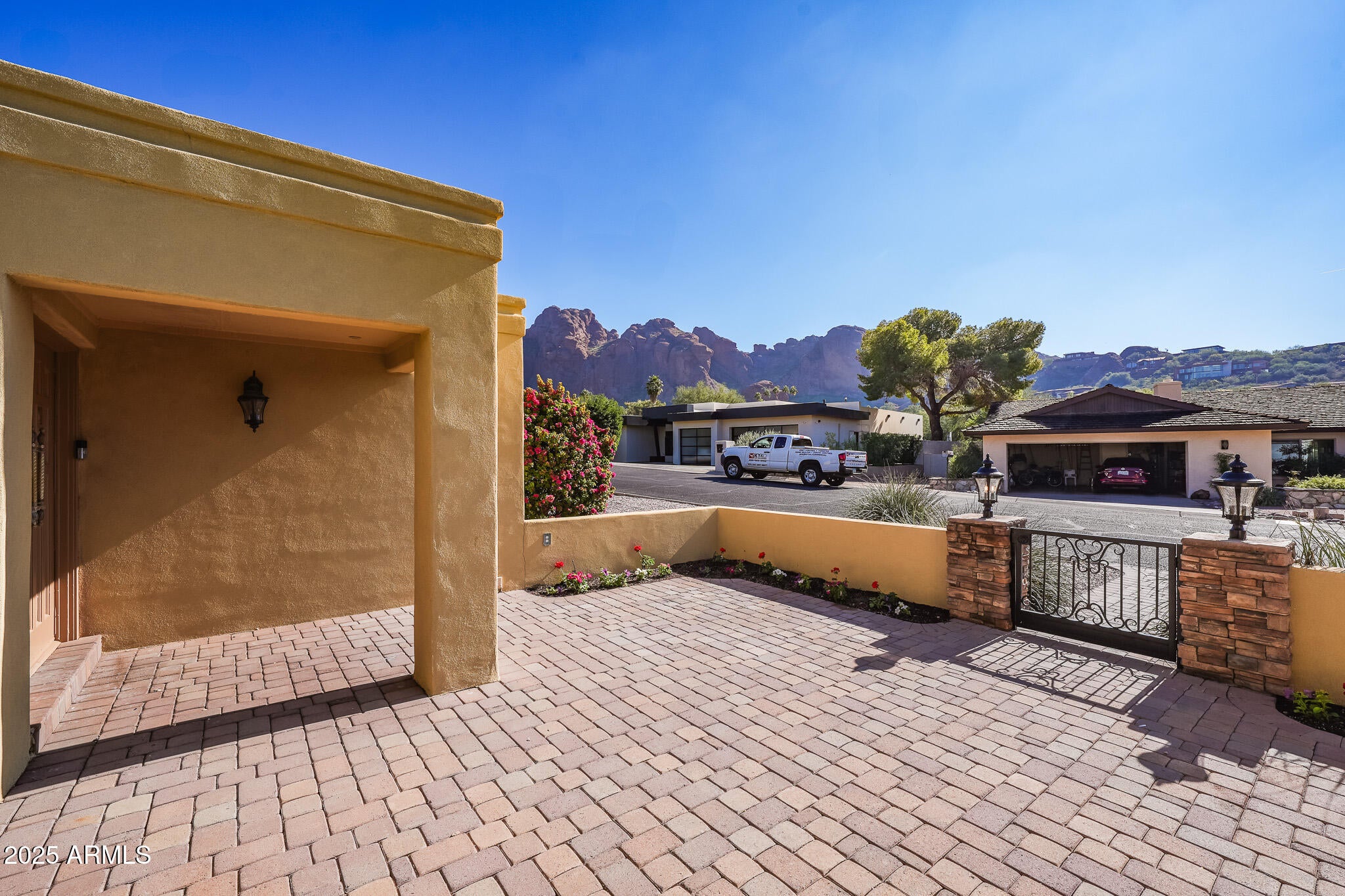 HERITAGE HILLS UNIT 2 - Residential