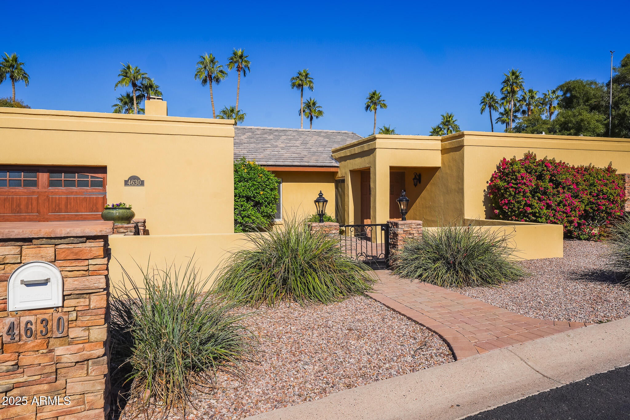 HERITAGE HILLS UNIT 2 - Residential