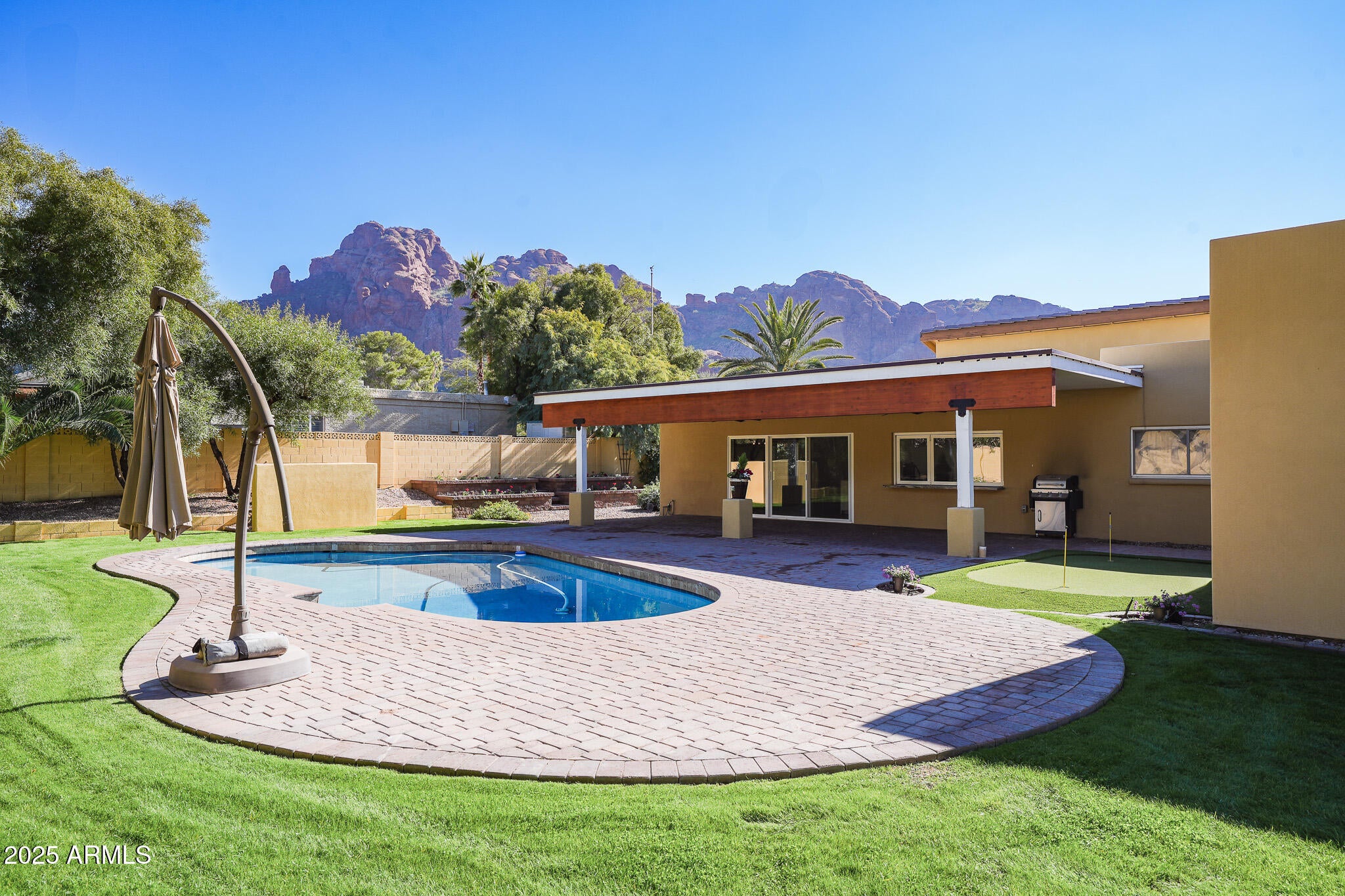 HERITAGE HILLS UNIT 2 - Residential