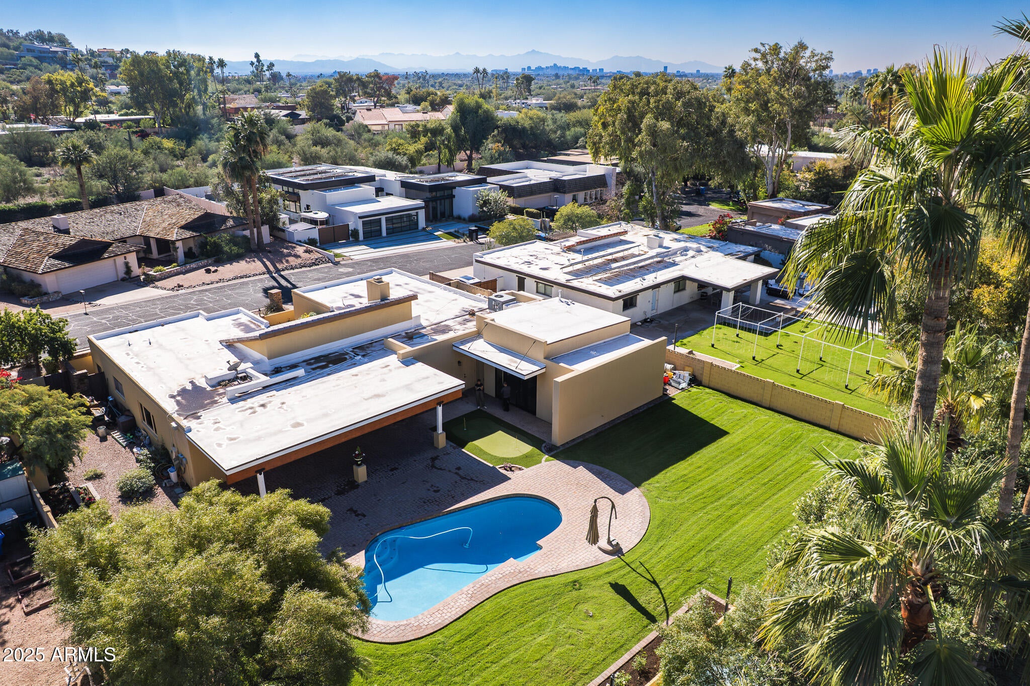 HERITAGE HILLS UNIT 2 - Residential