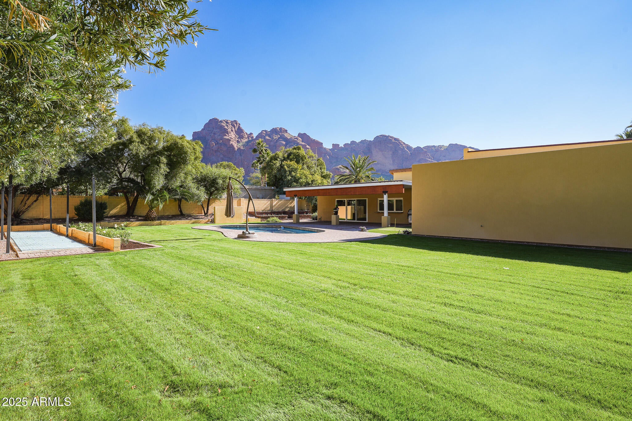 HERITAGE HILLS UNIT 2 - Residential