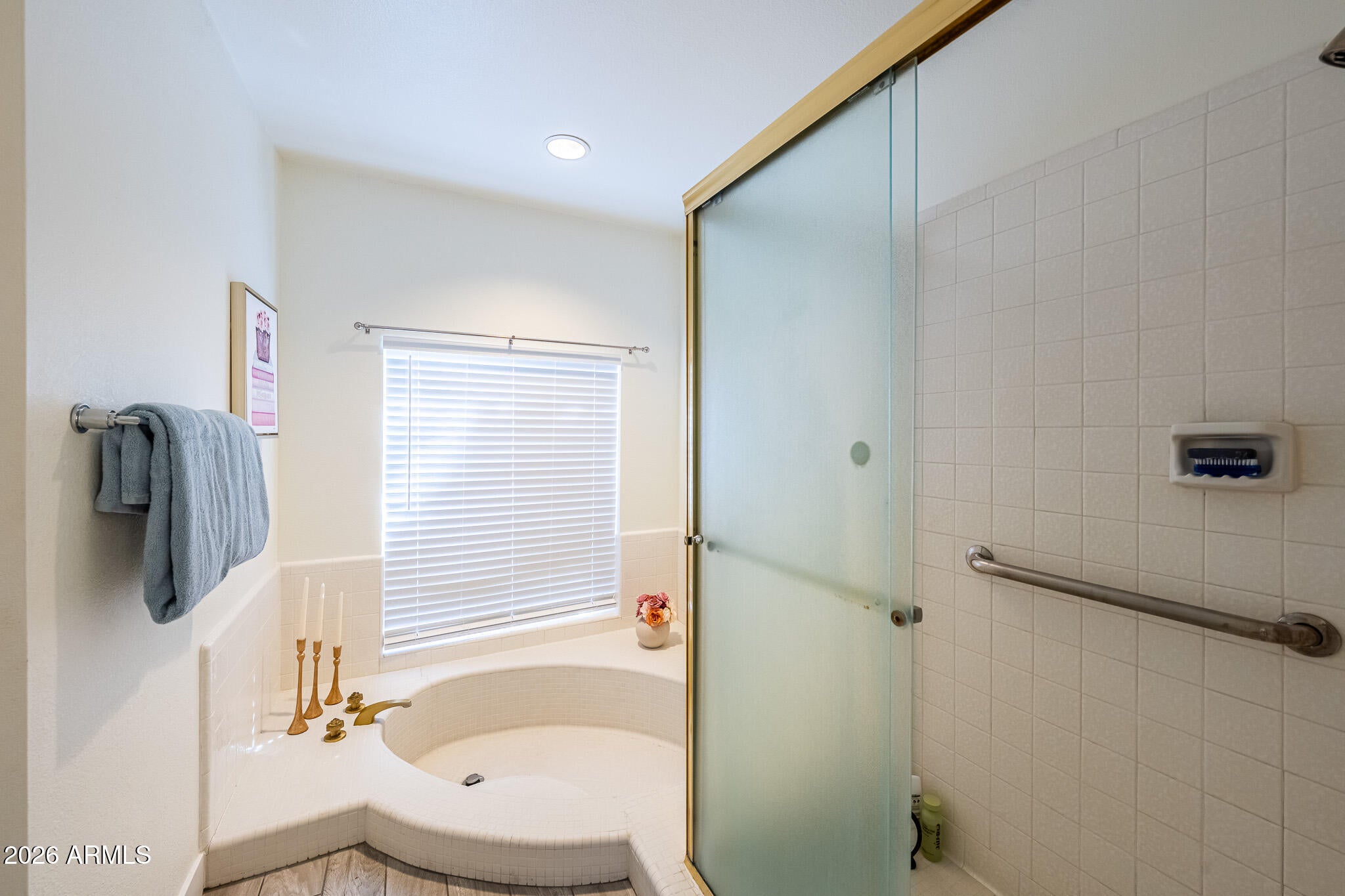 HERITAGE HILLS UNIT 2 - Residential