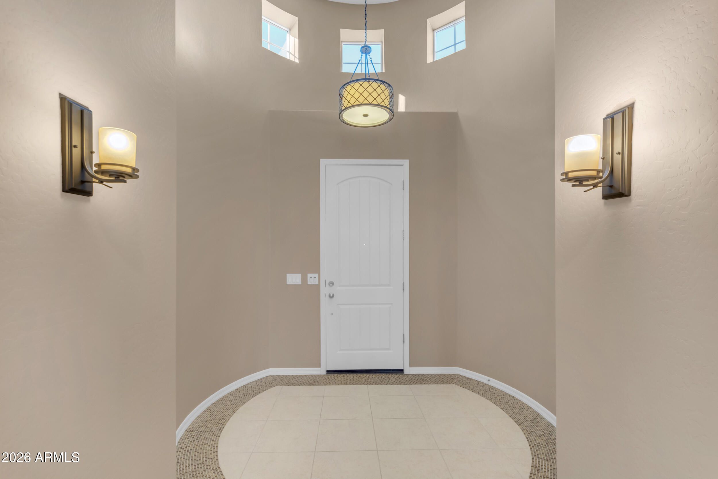 LA SENTIERO - Residential