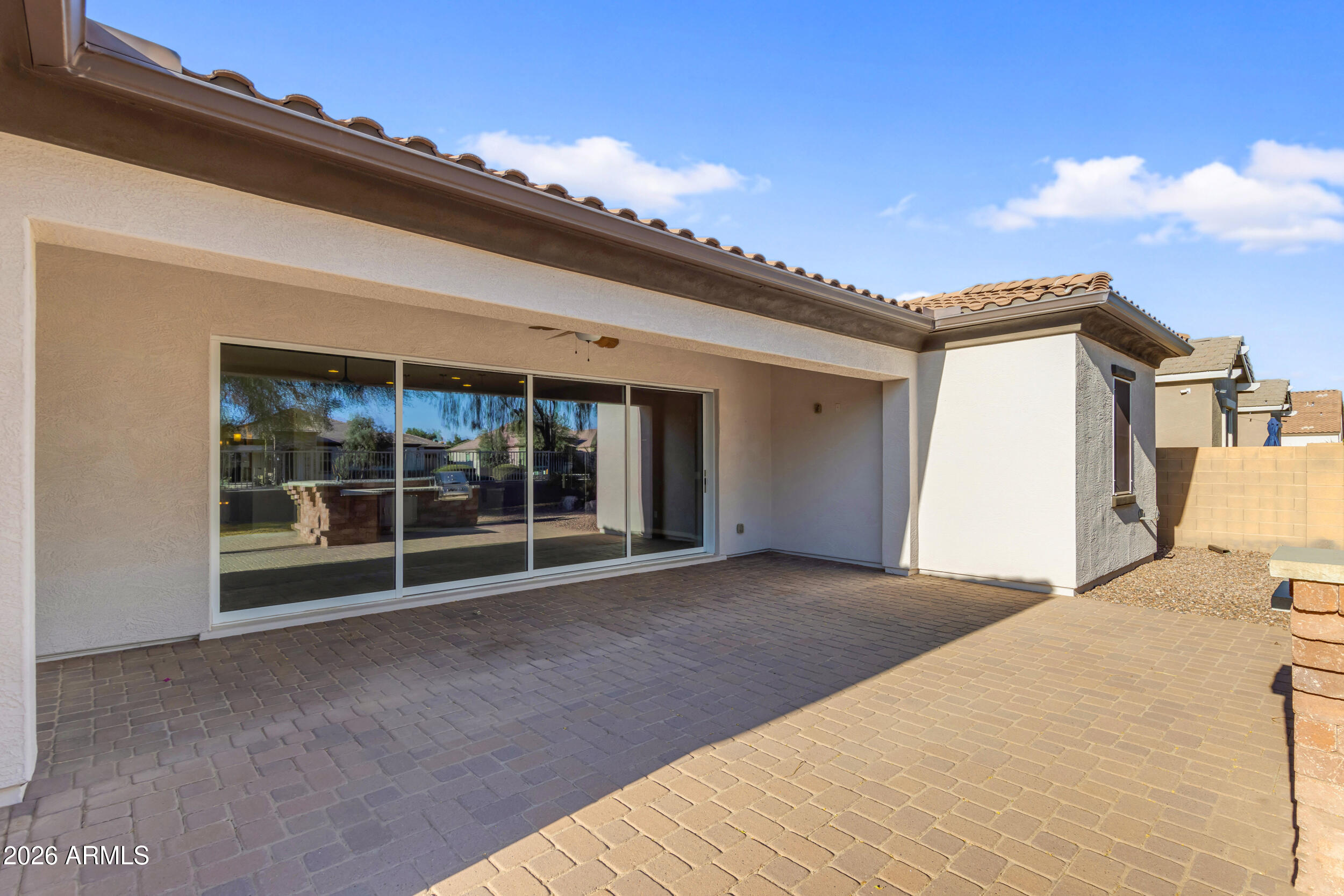 LA SENTIERO - Residential