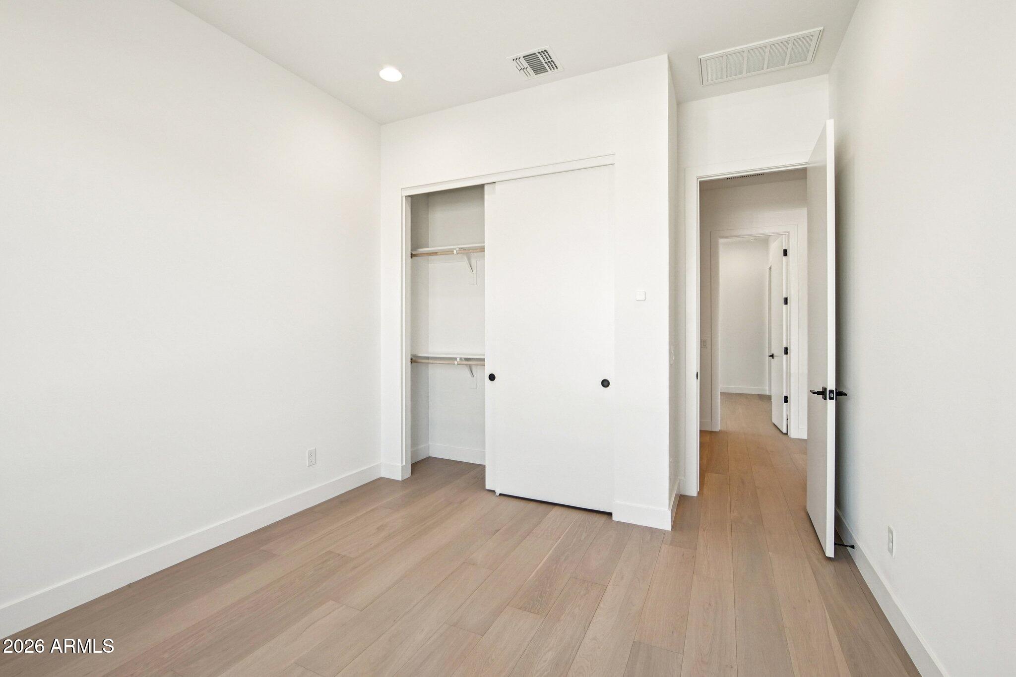 MAGNOLIA - Residential