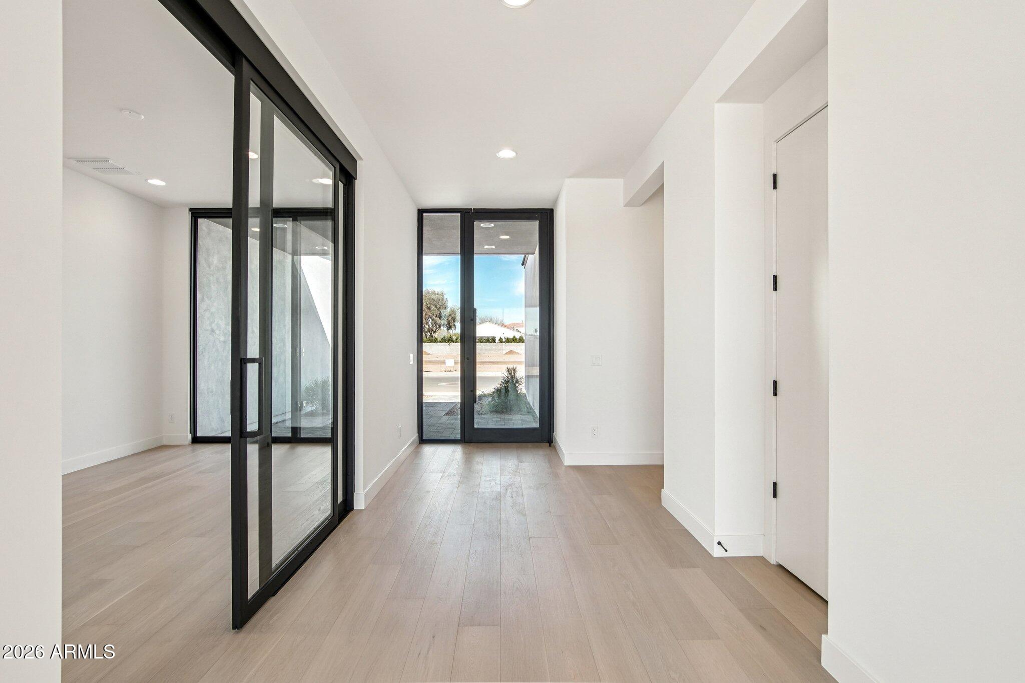 MAGNOLIA - Residential