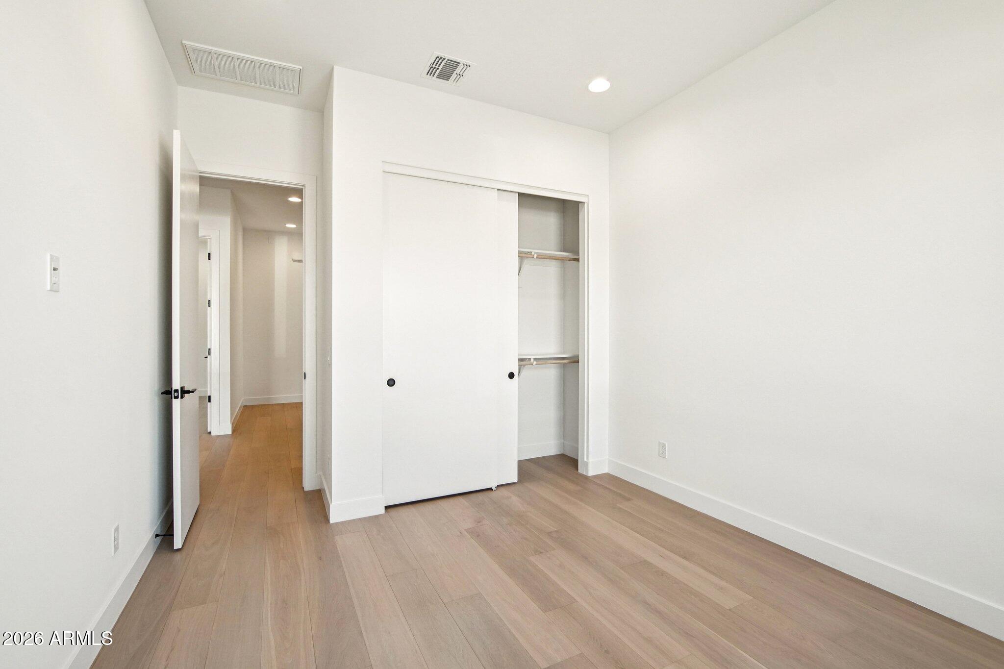 MAGNOLIA - Residential