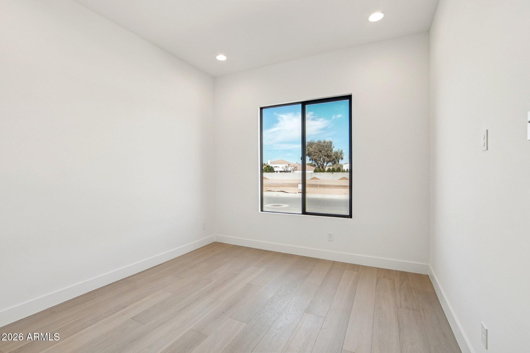MAGNOLIA - Residential