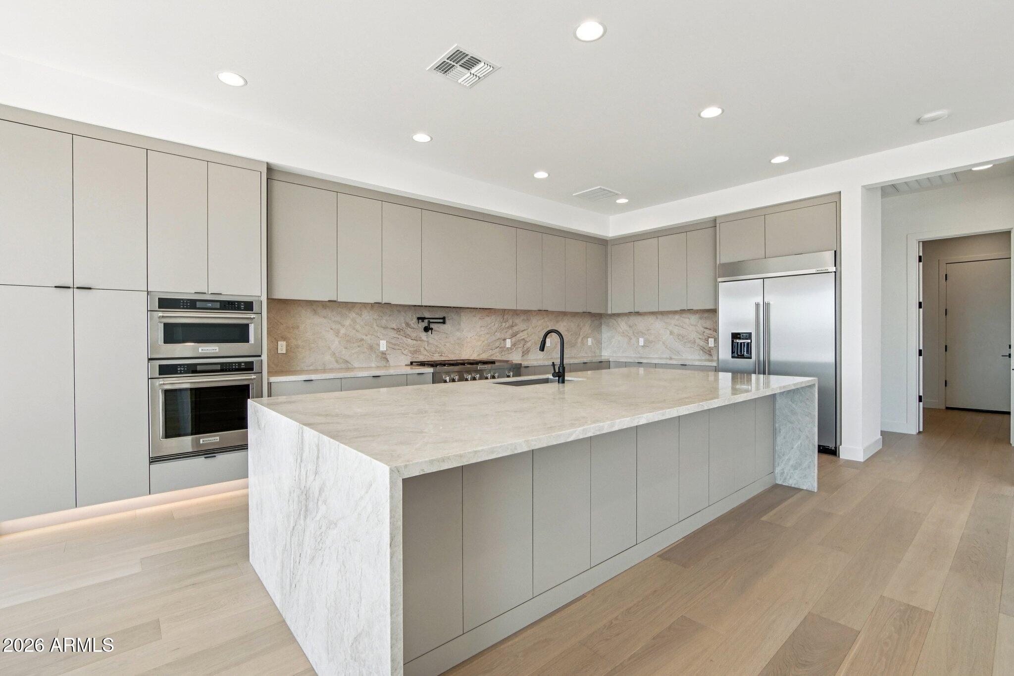 MAGNOLIA - Residential