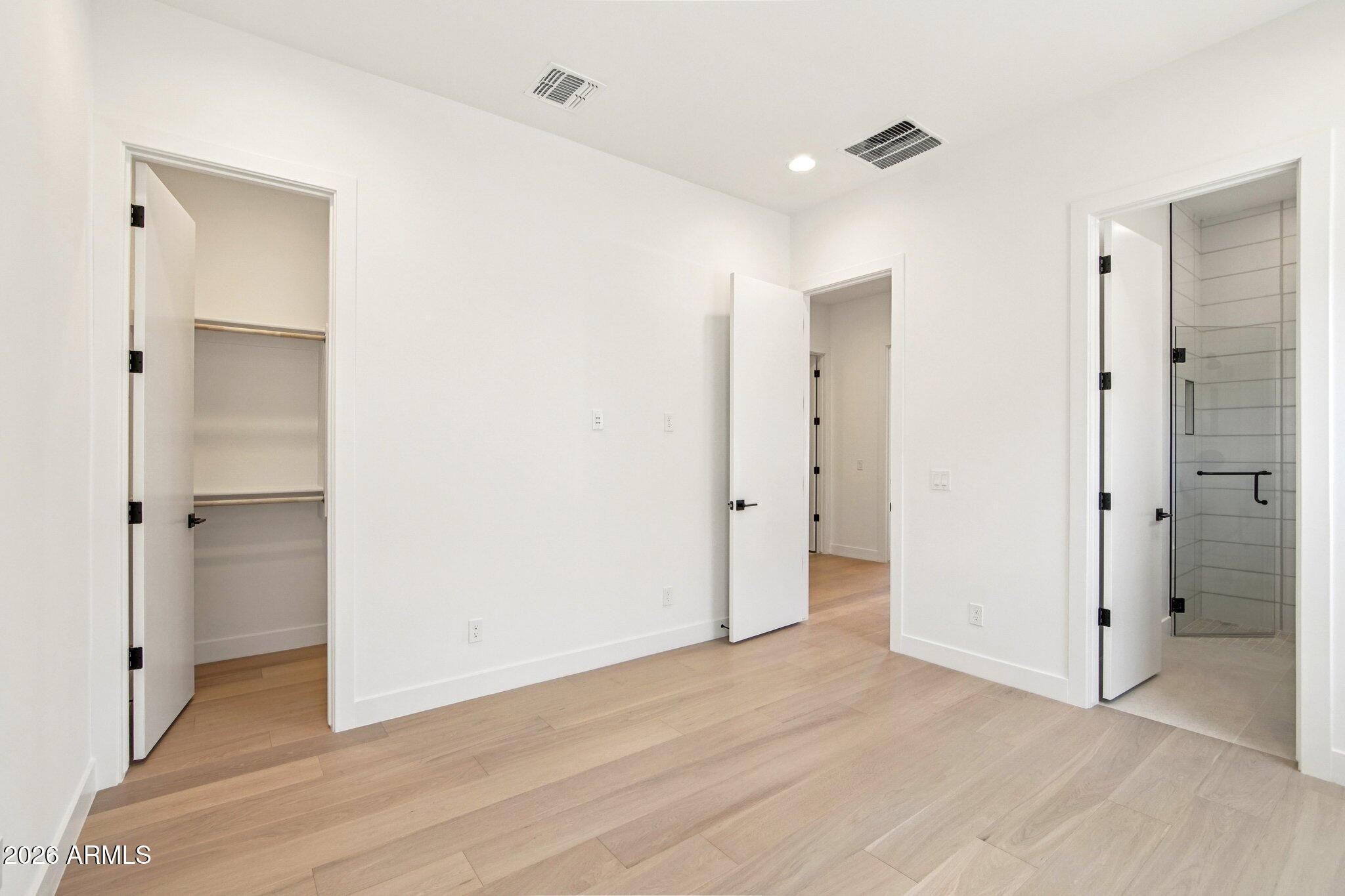 MAGNOLIA - Residential