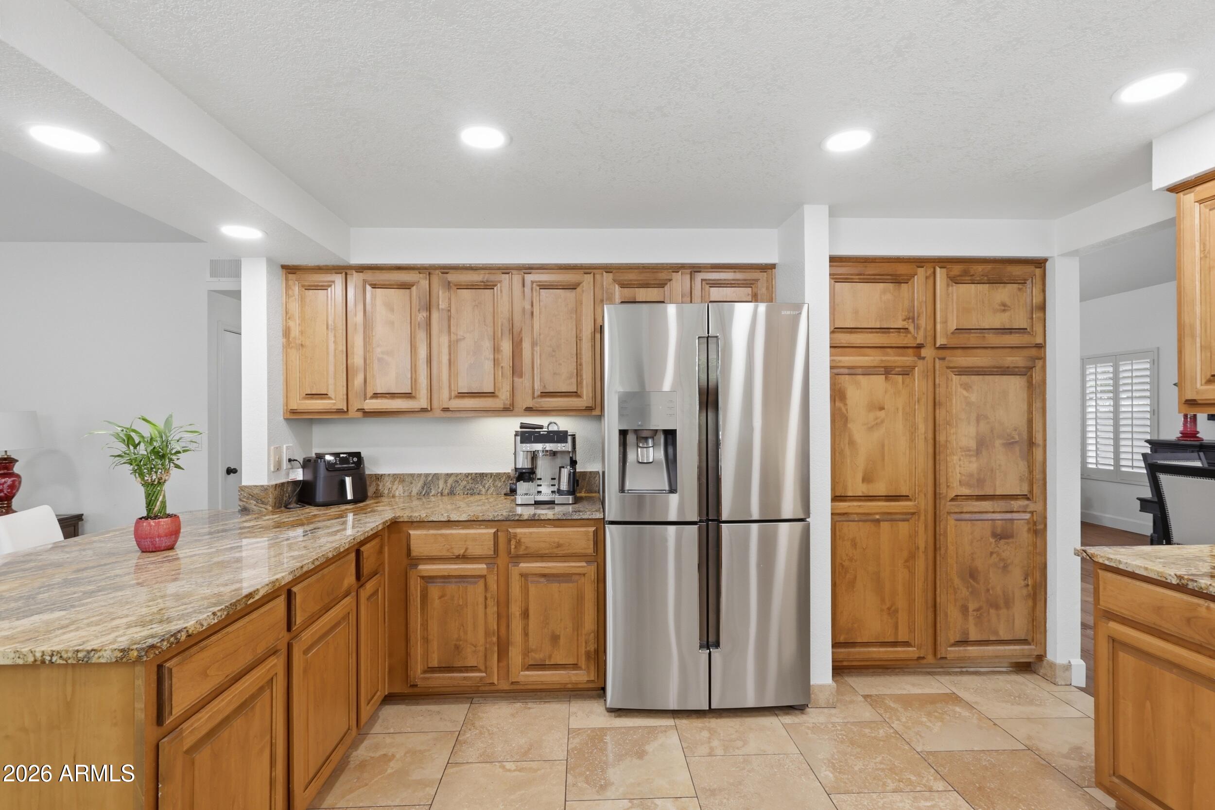 TATUM SQUARE - Residential