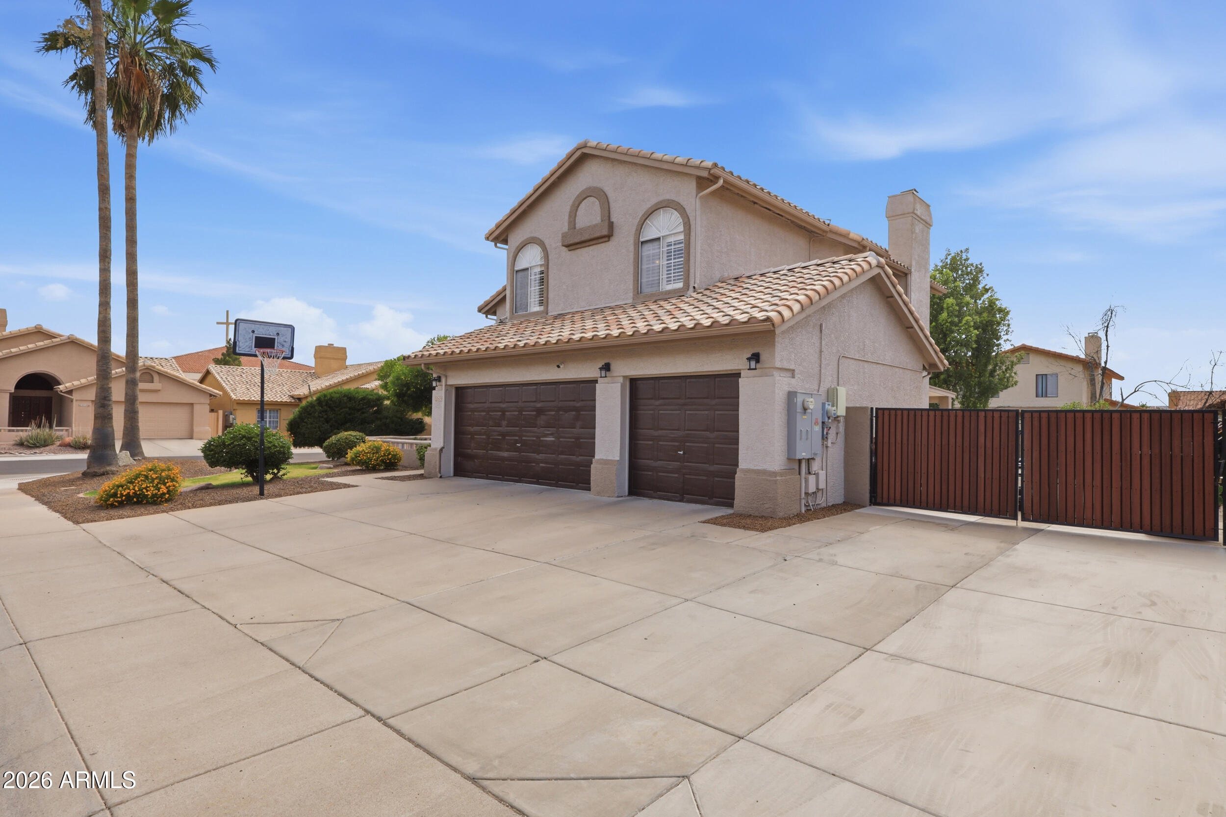 TATUM SQUARE - Residential