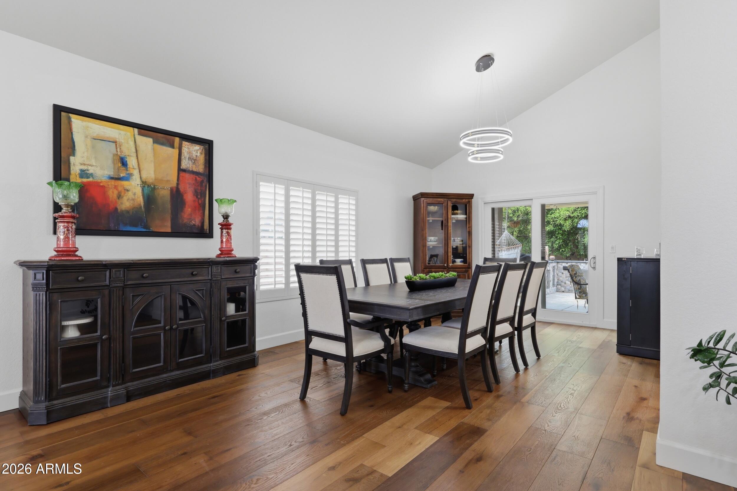 TATUM SQUARE - Residential