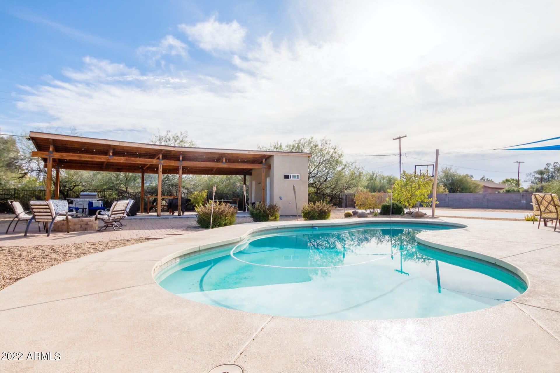 SUNDOWN RANCH ACRES - Residential