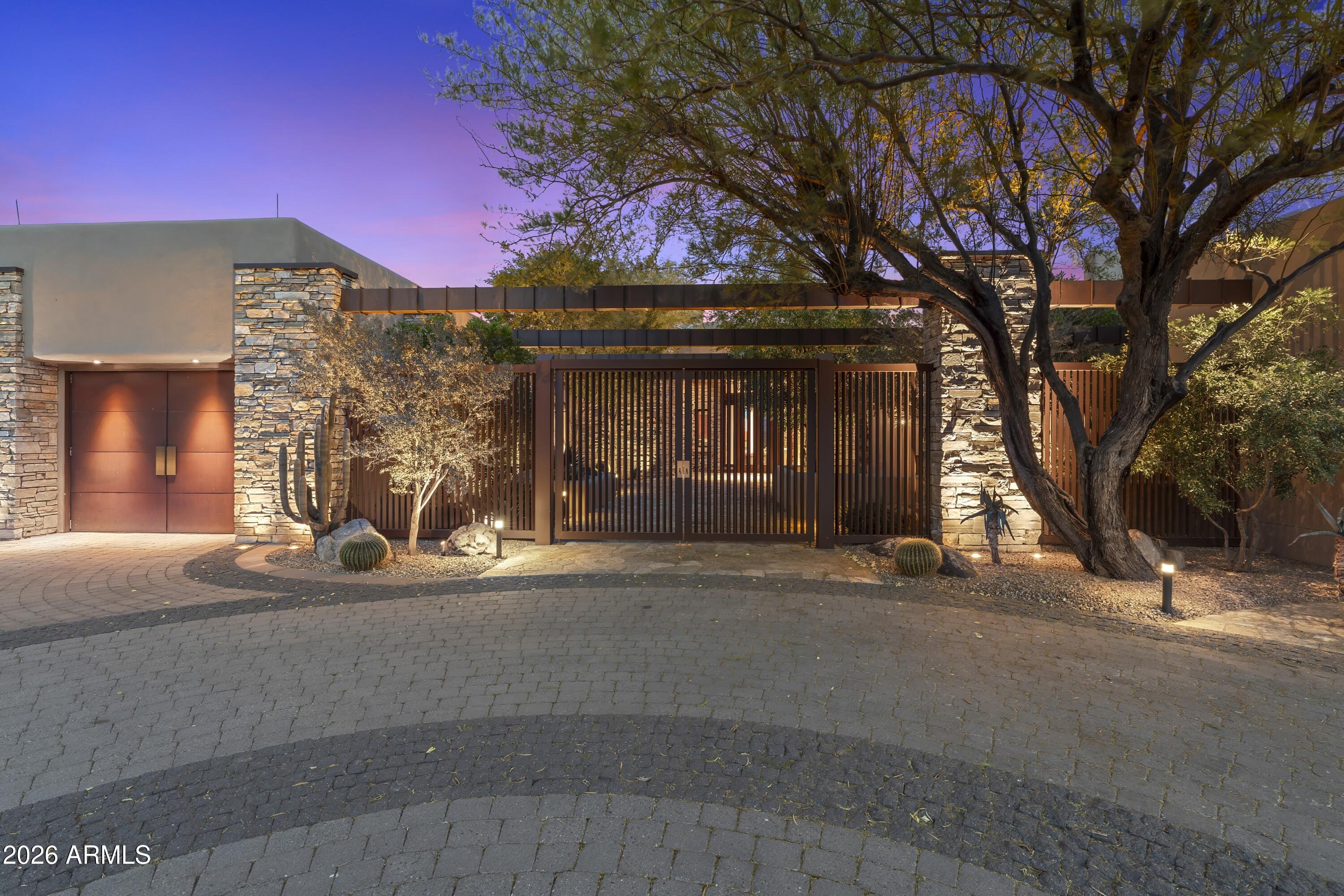 CAREFREE RANCH HOMESTEADS - Residential