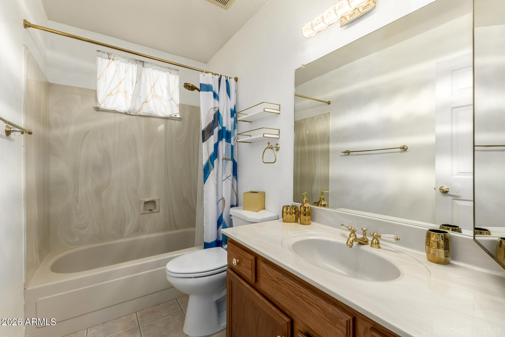 CAMBRIDGE CROSSING AT WESTBROOK VILLAGE UT 1-106 - Residential