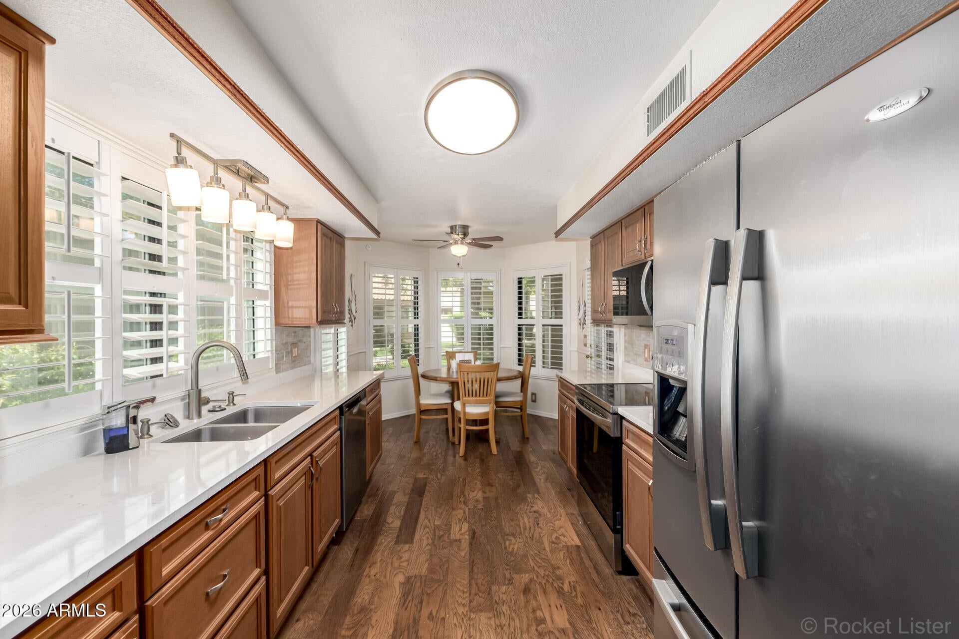 CAMBRIDGE CROSSING AT WESTBROOK VILLAGE UT 1-106 - Residential