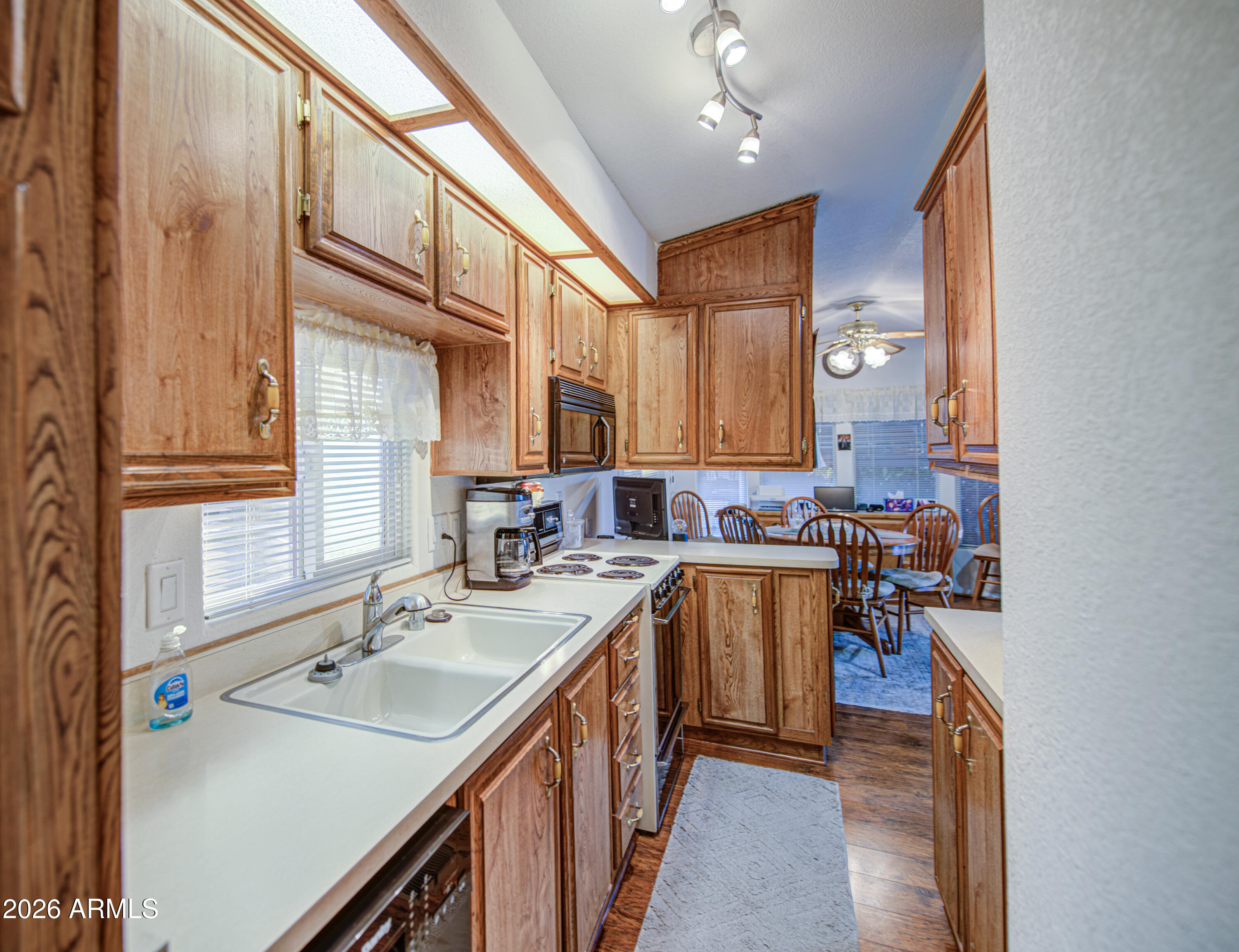 CARRIAGE MANOR RV RESORT - Residential