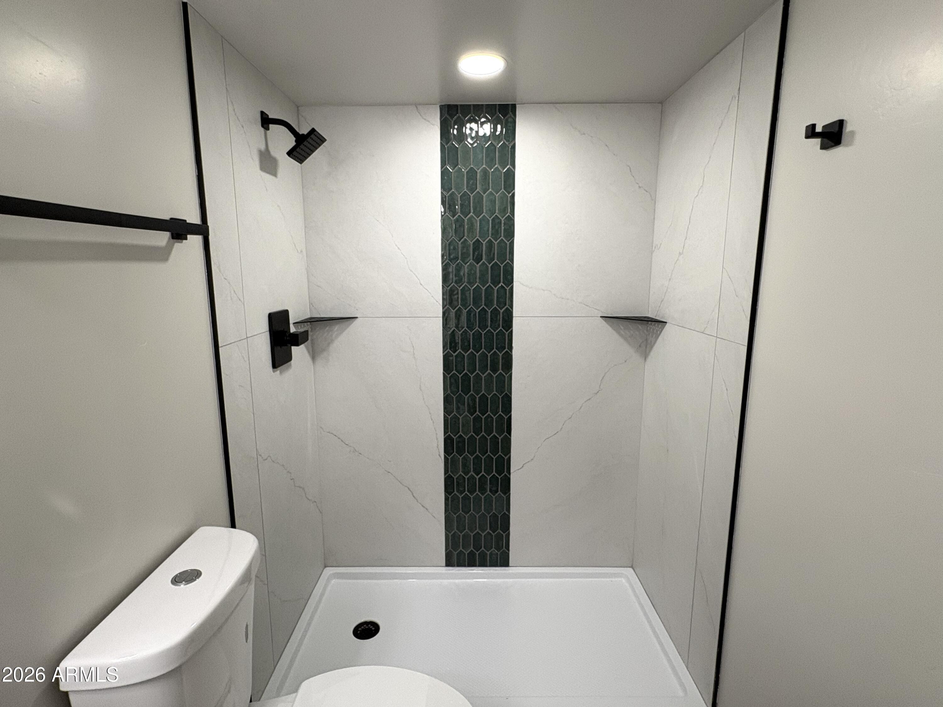 IRONWOOD TERRACE AMD - Residential