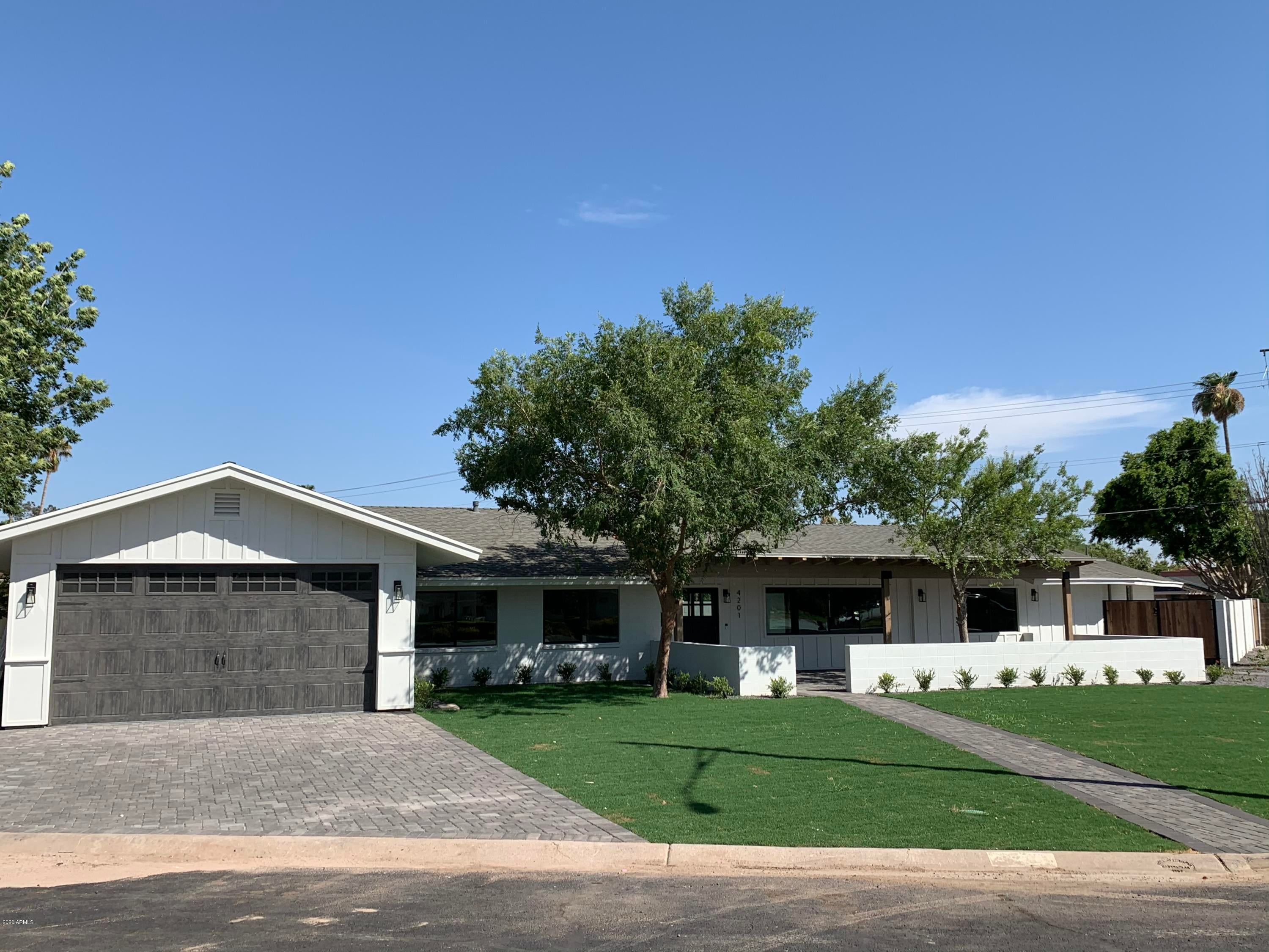 HACIENDA GRANADA 4 - Residential