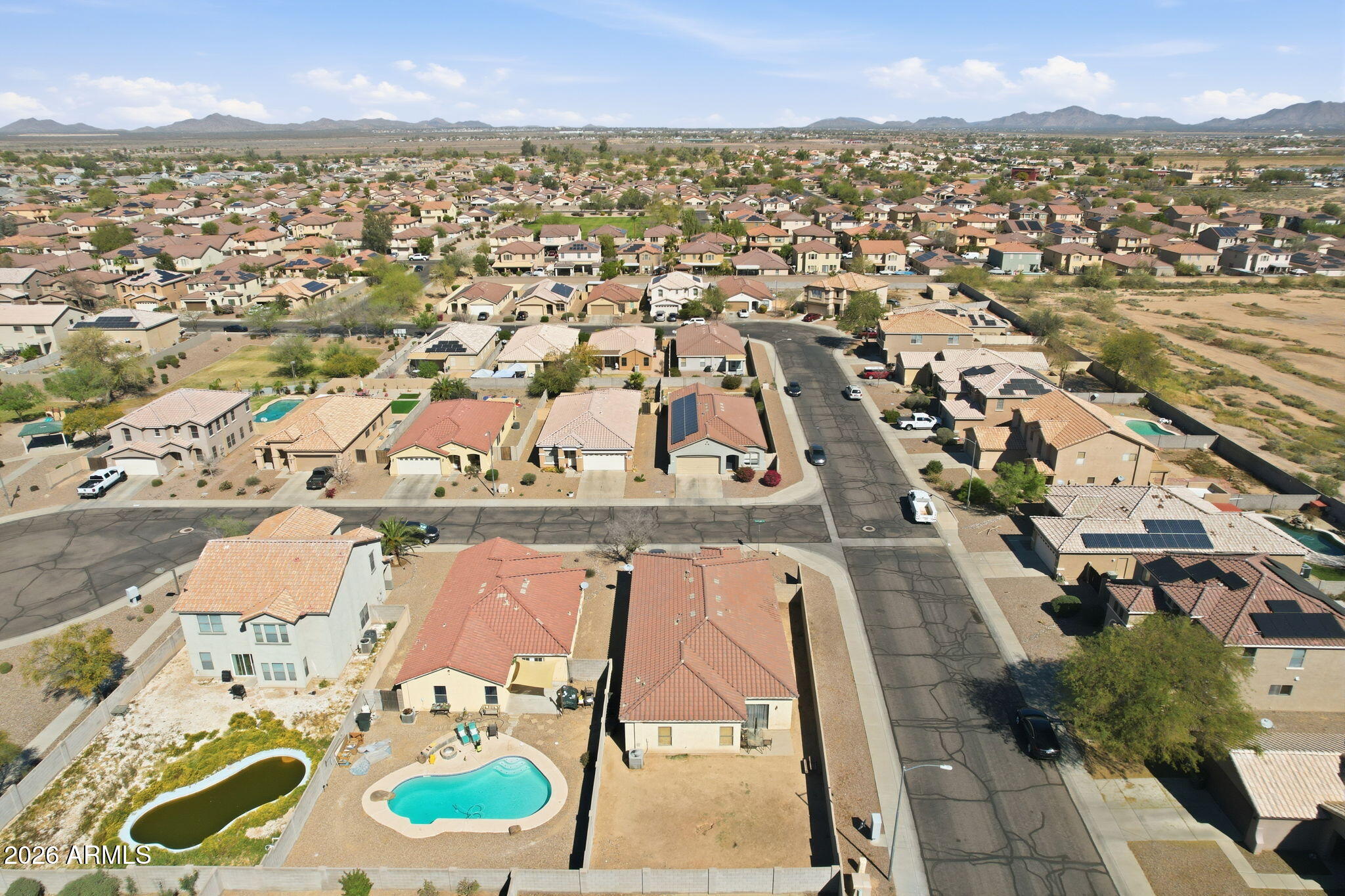DESERT CROSSING - Residential