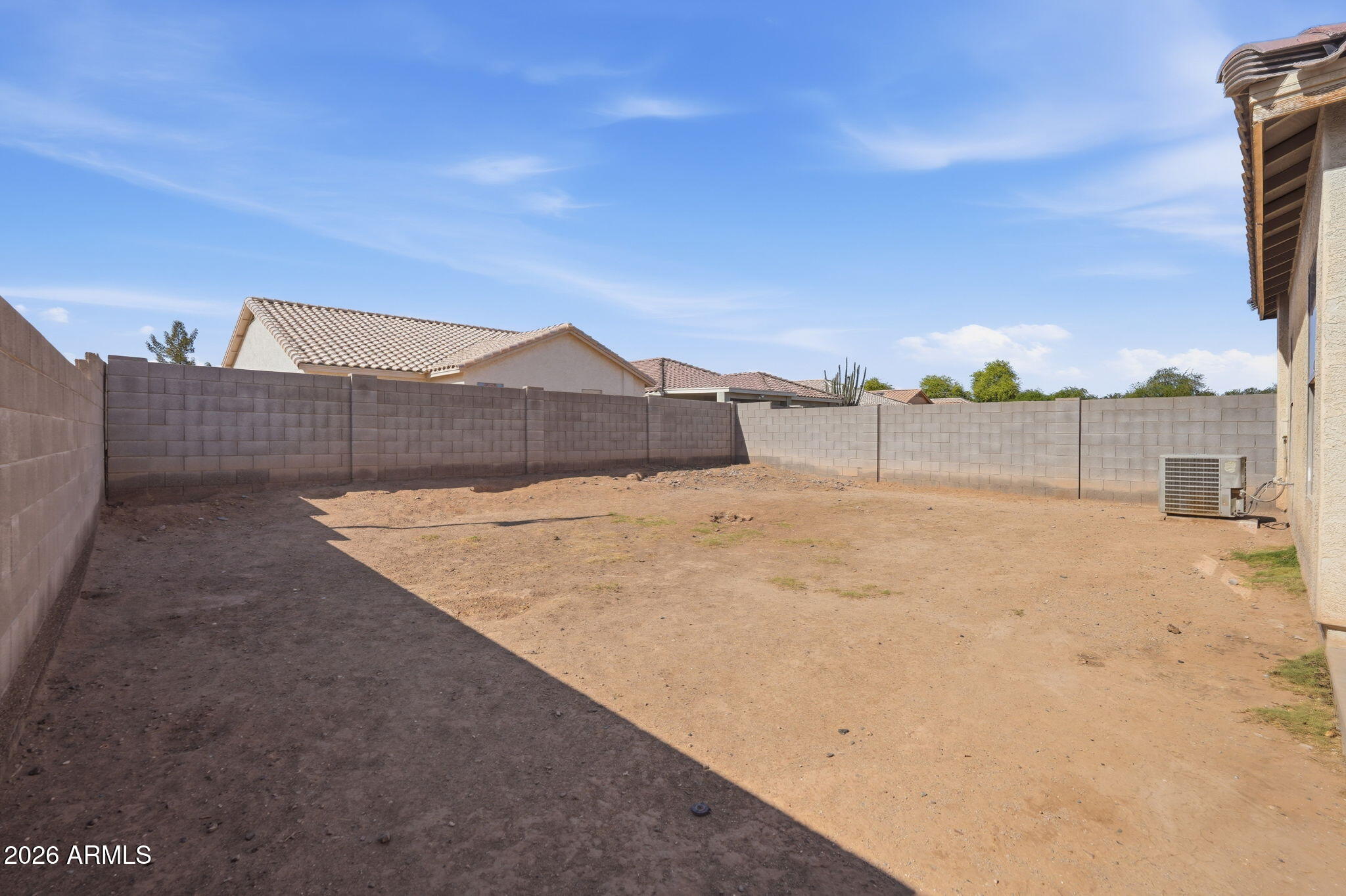 DESERT CROSSING - Residential