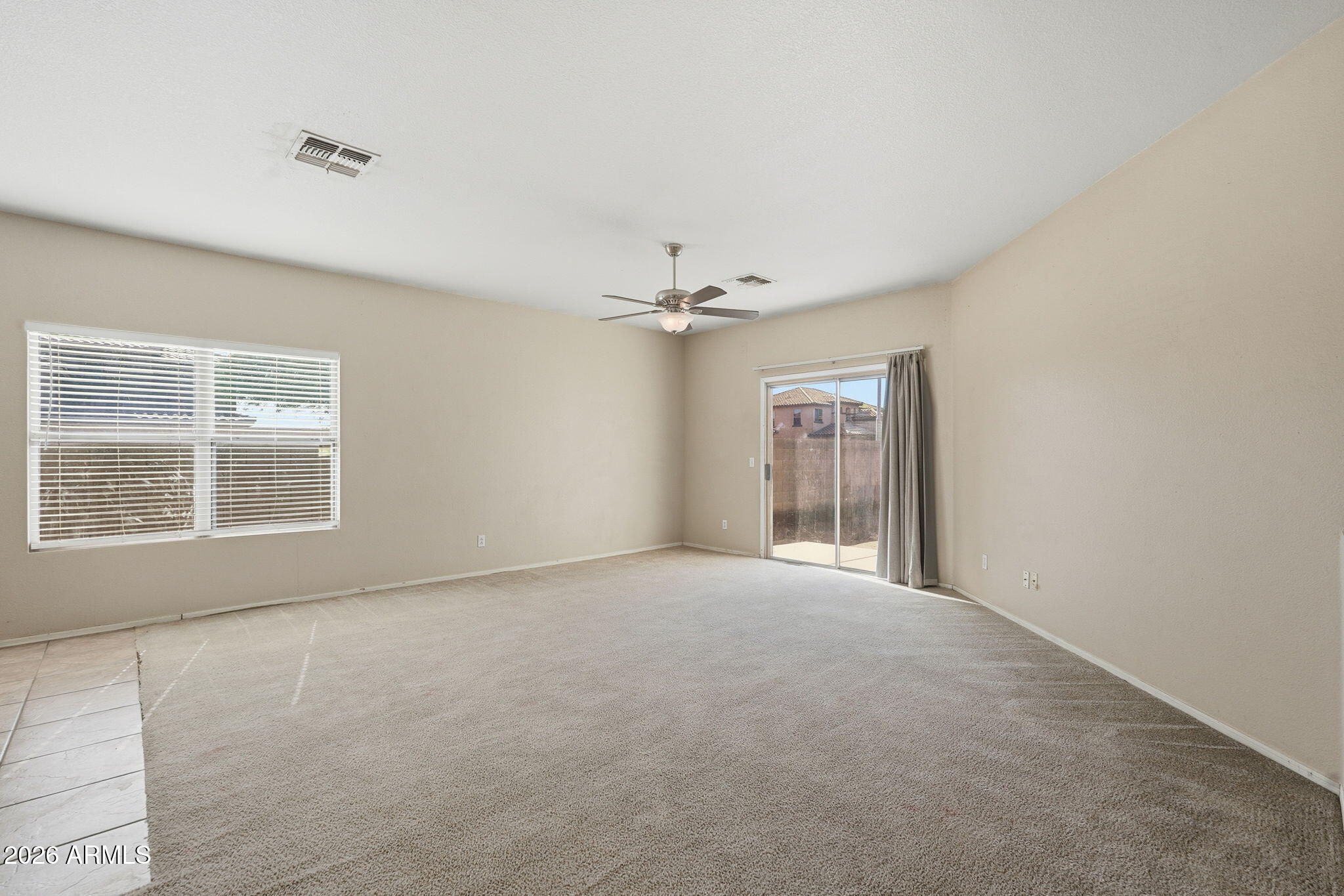 DESERT CROSSING - Residential