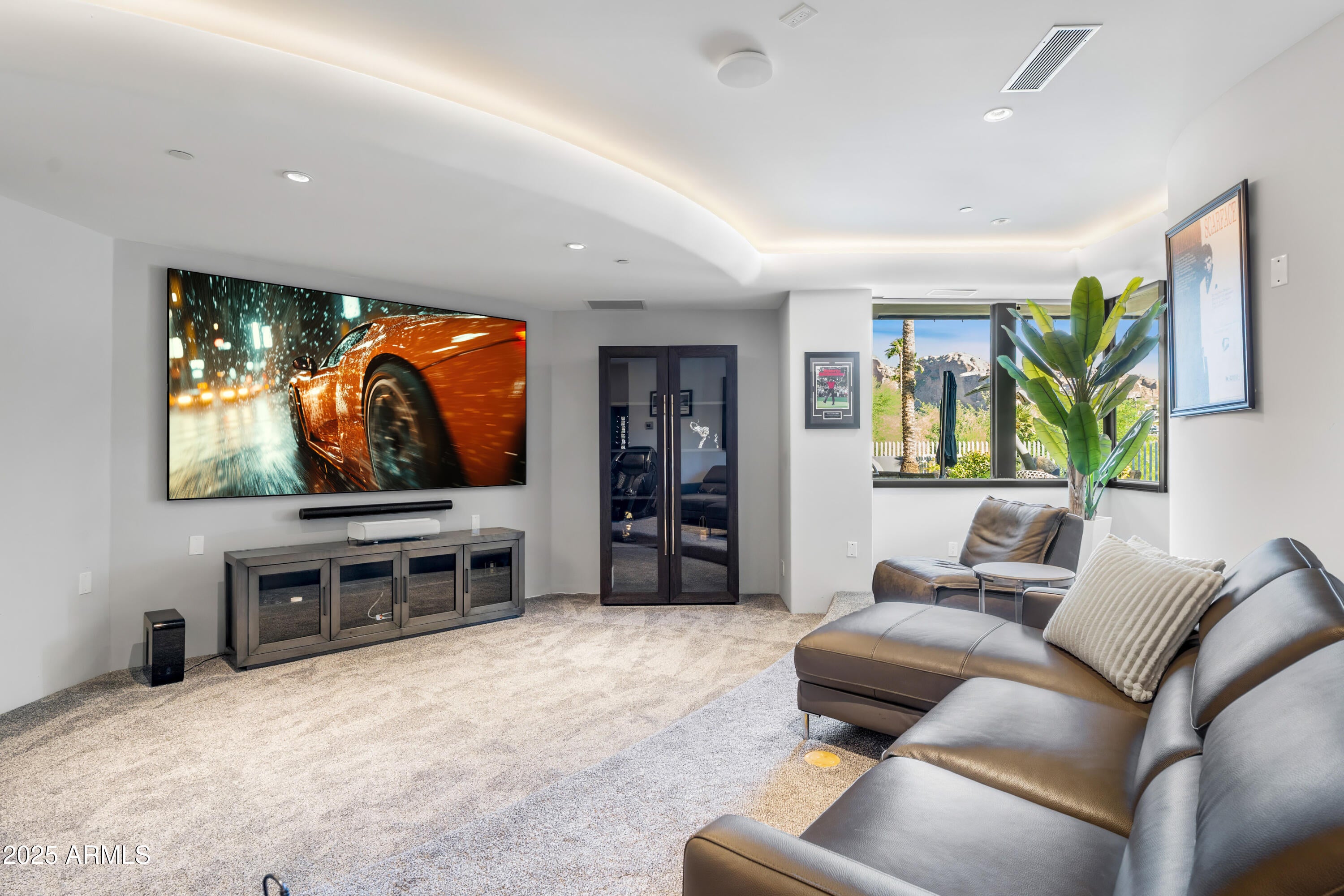 SANCTUARY - Residential