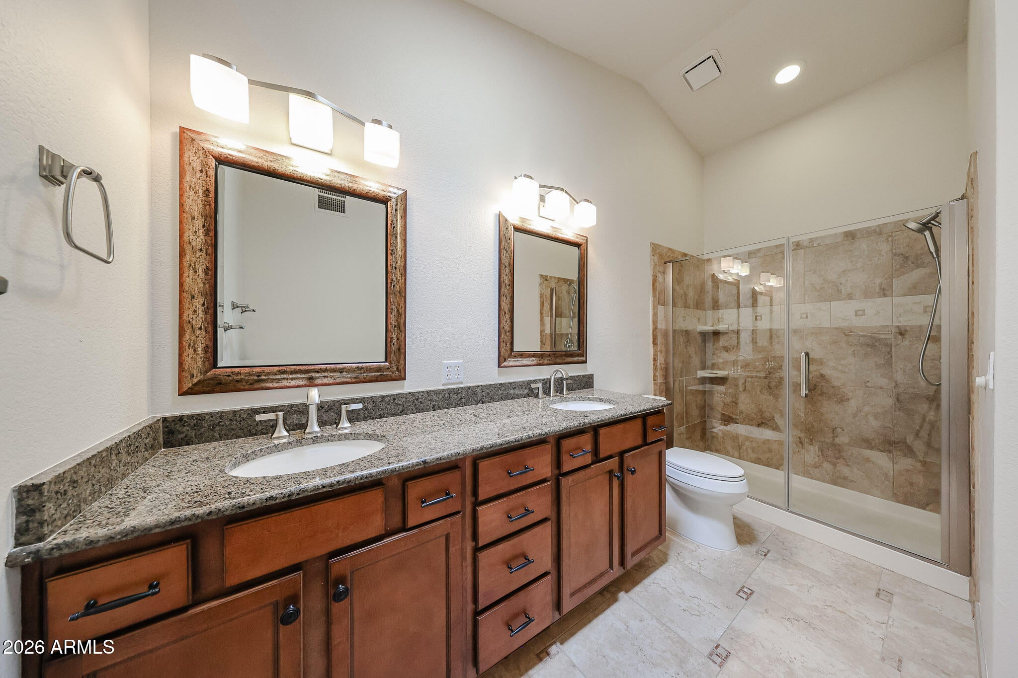 HAMILTON ARROWHEAD RANCH 3 - Residential