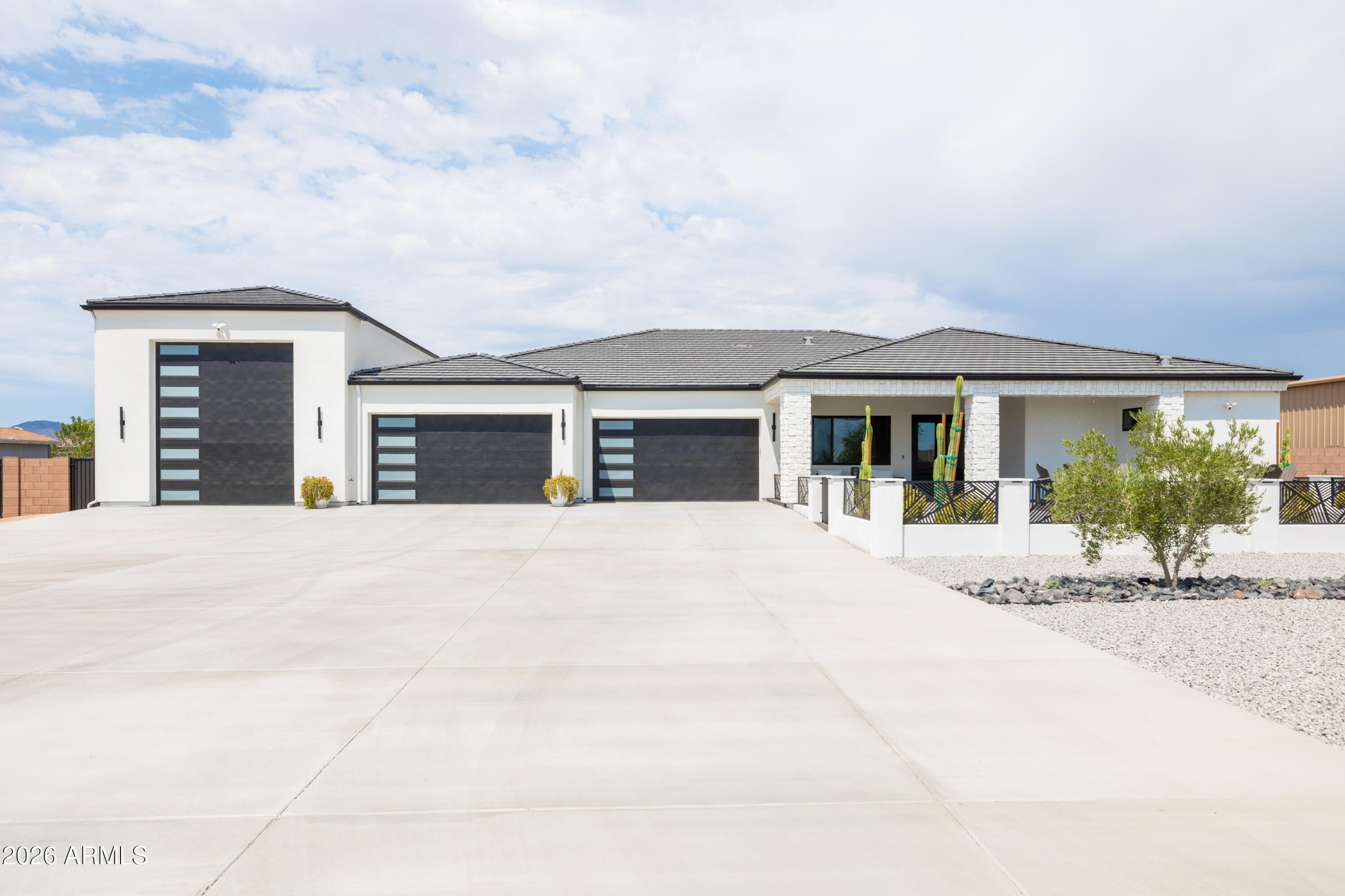 Desert Hills - Residential