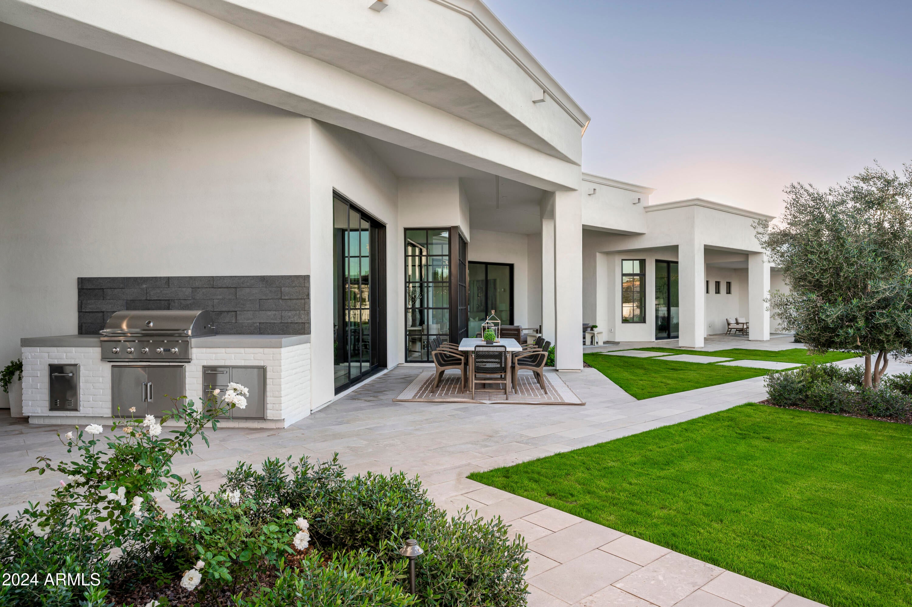 RANCHO SUNNY VALE - Residential