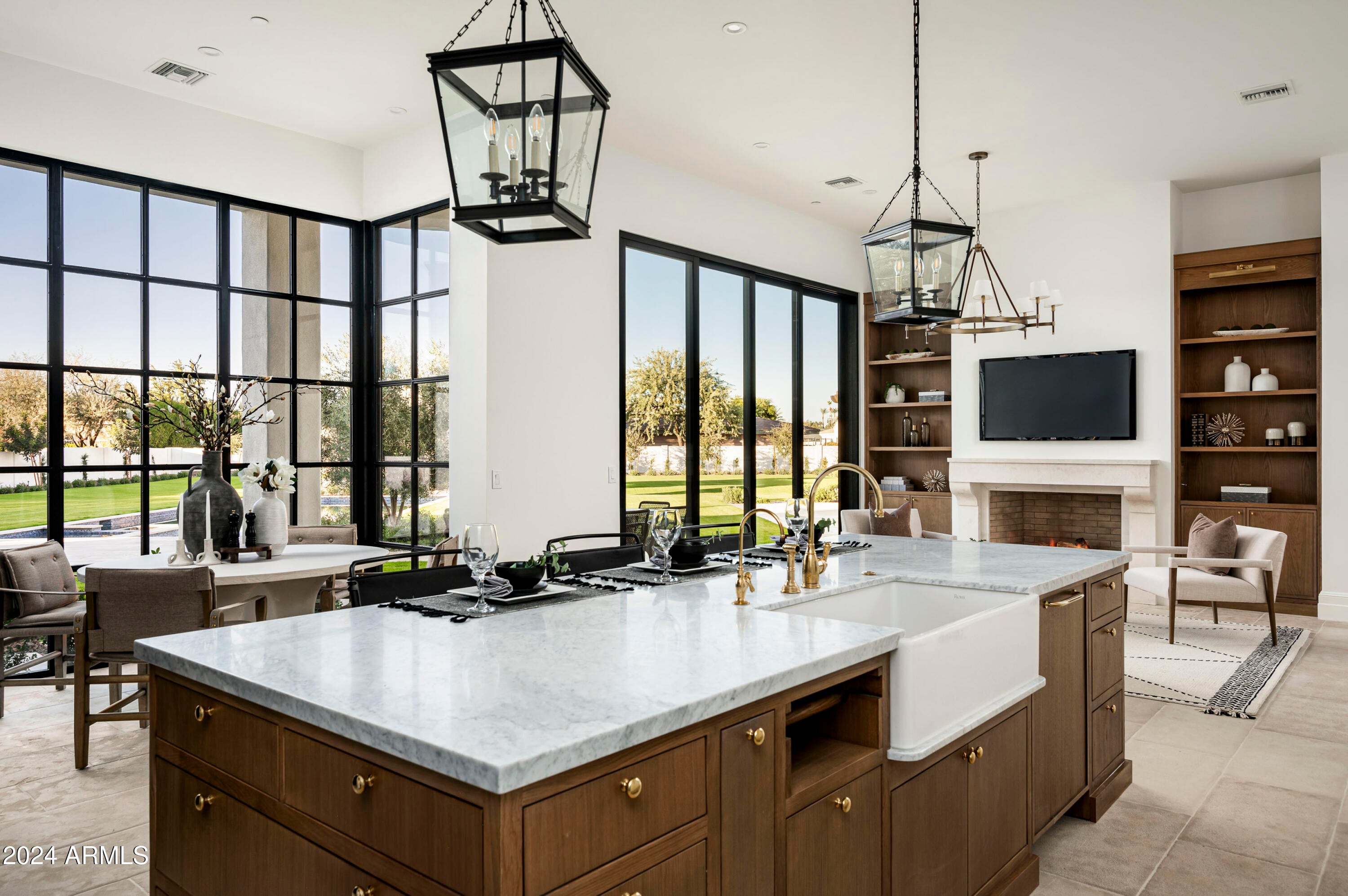 RANCHO SUNNY VALE - Residential