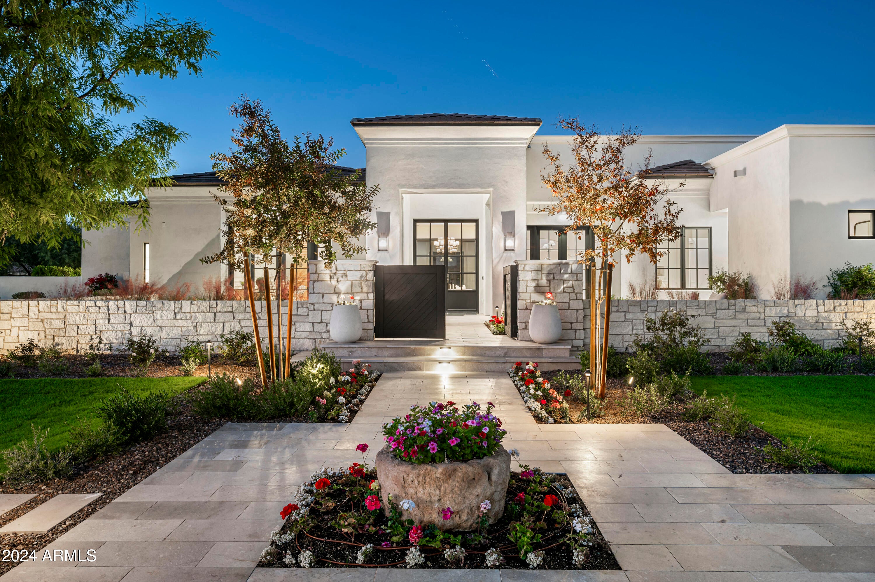 RANCHO SUNNY VALE - Residential
