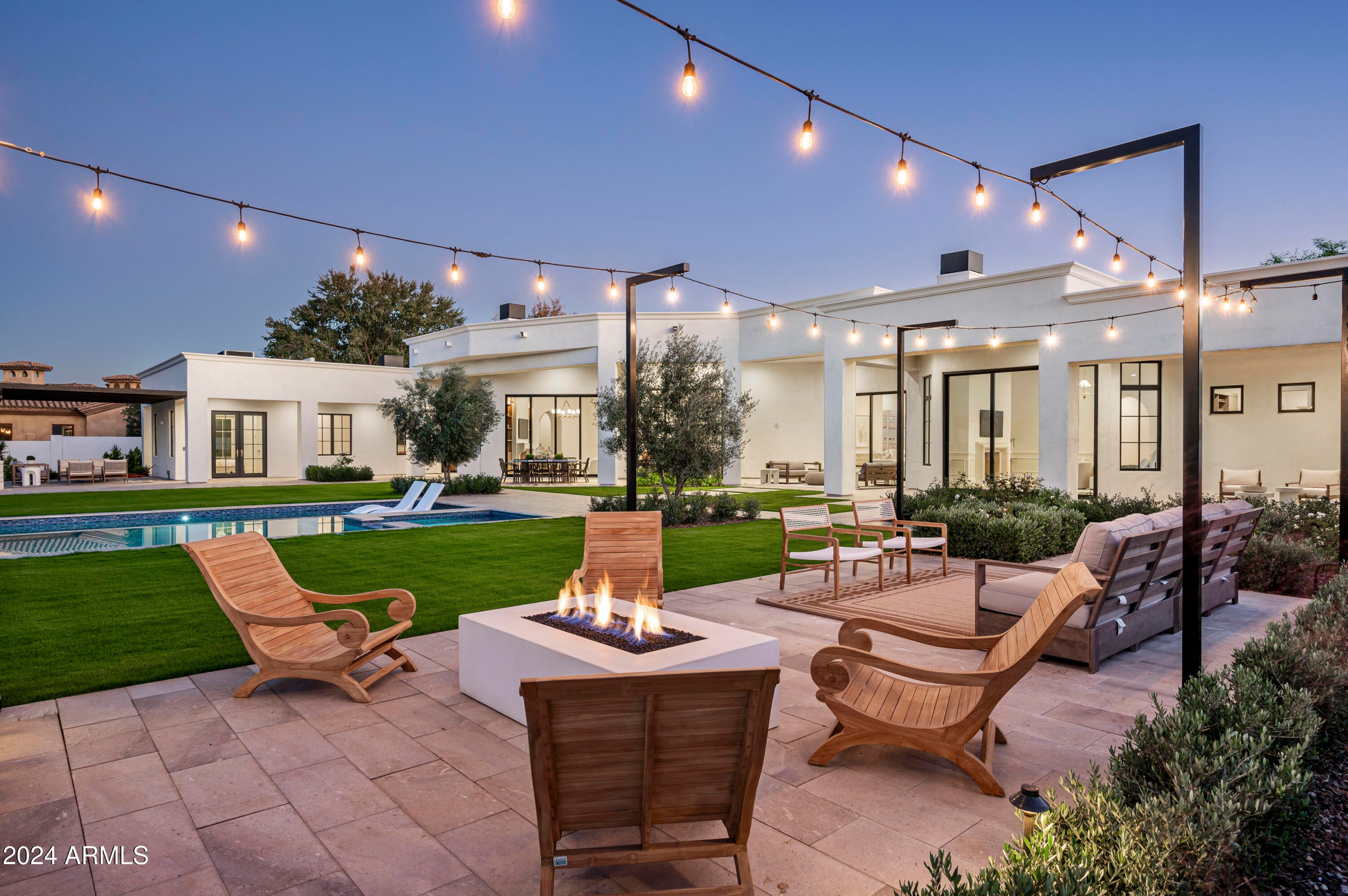 RANCHO SUNNY VALE - Residential