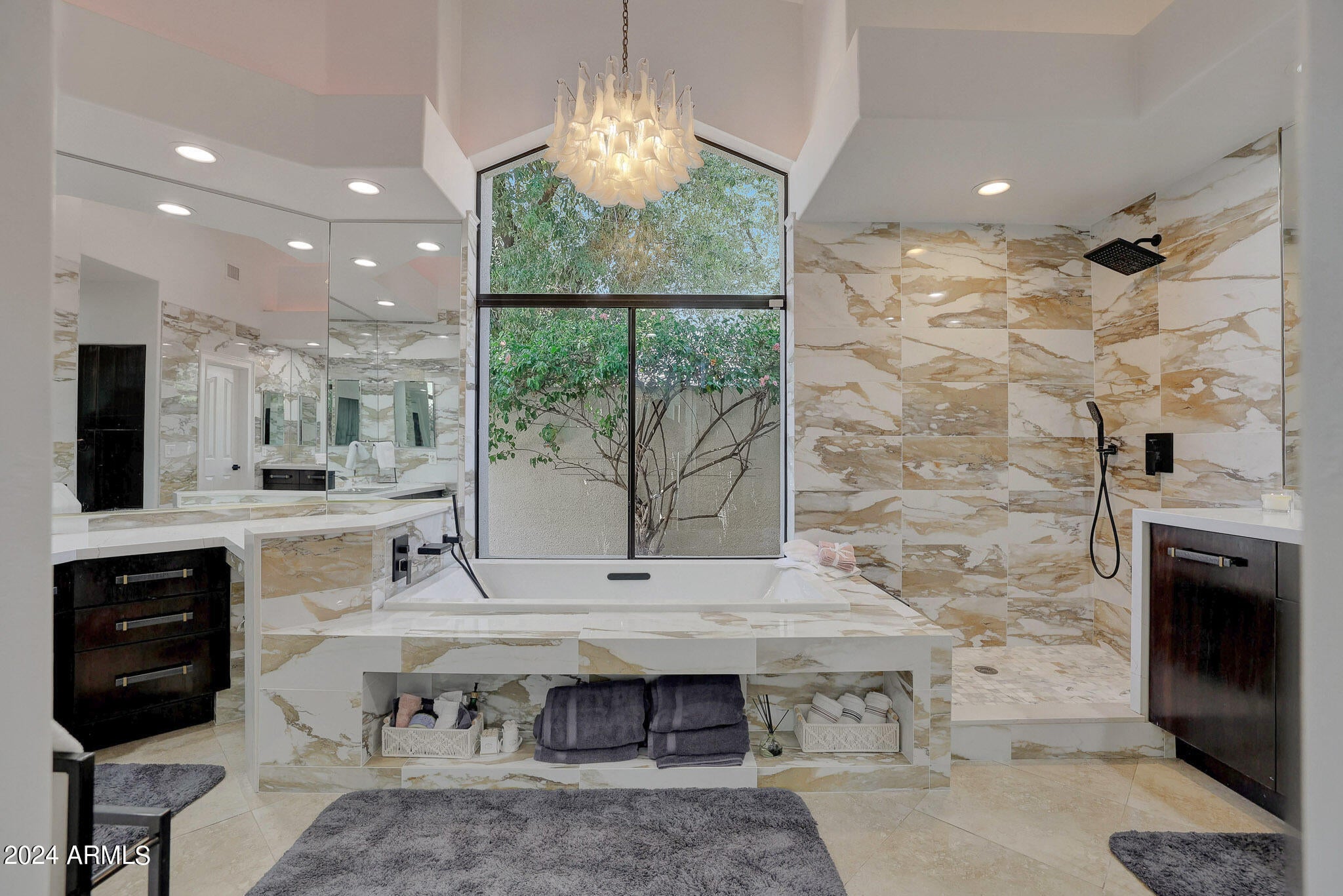 MONTEREY AT MOUNTAIN VIEW PHASE 1 LOT 1-49 TR A-J - Residential