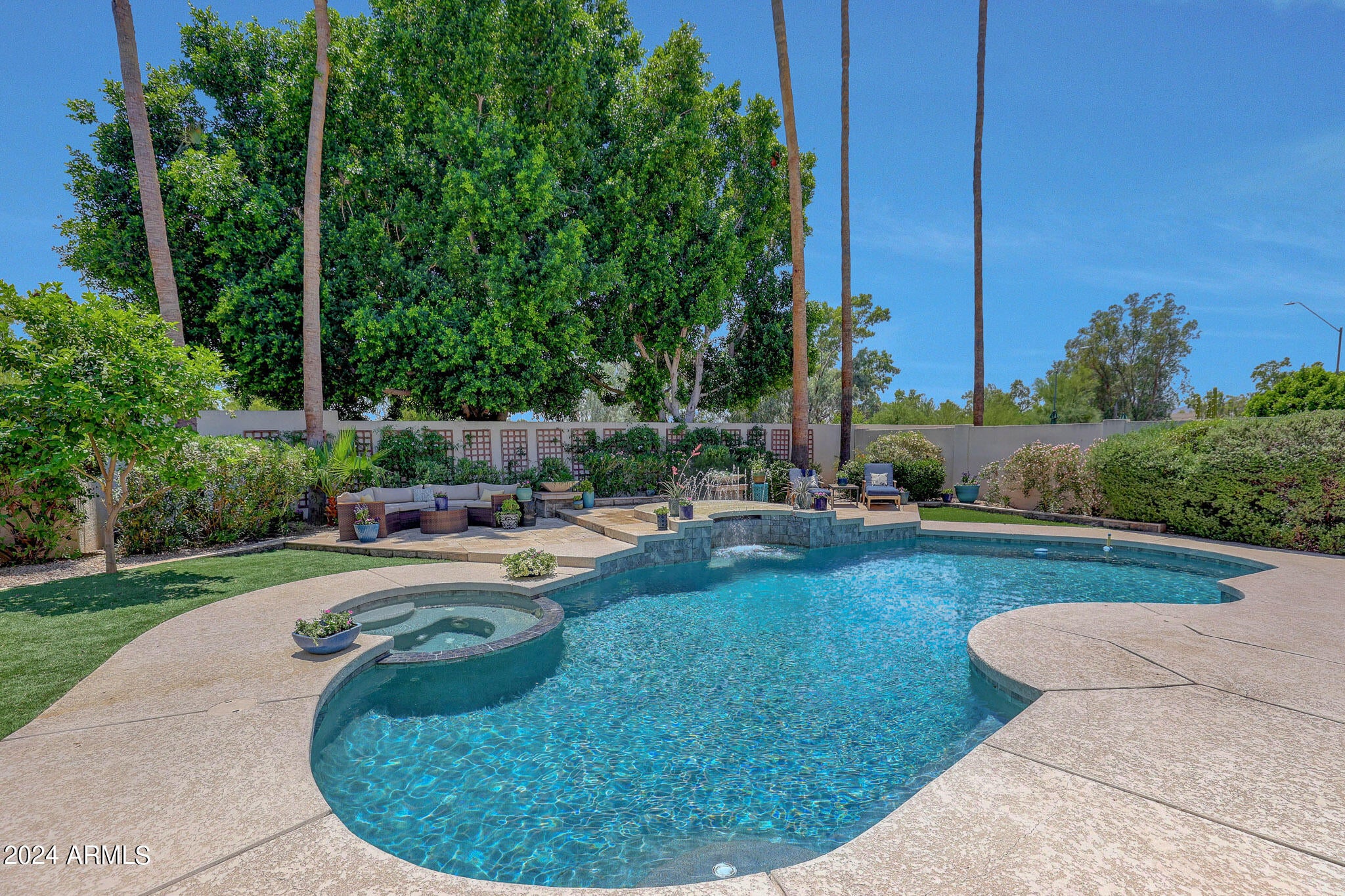 MONTEREY AT MOUNTAIN VIEW PHASE 1 LOT 1-49 TR A-J - Residential
