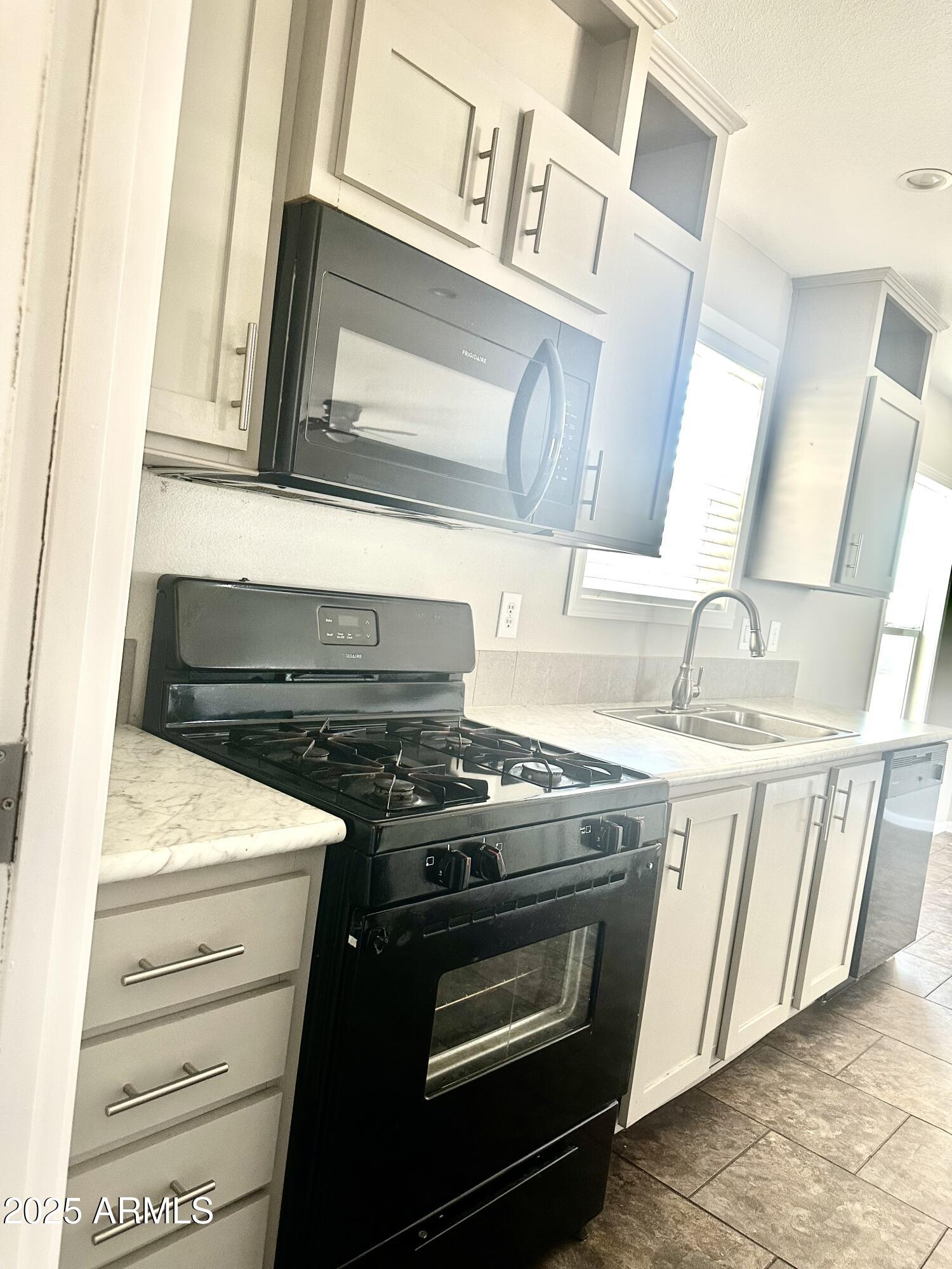 SEYENNA VISTAS - Residential