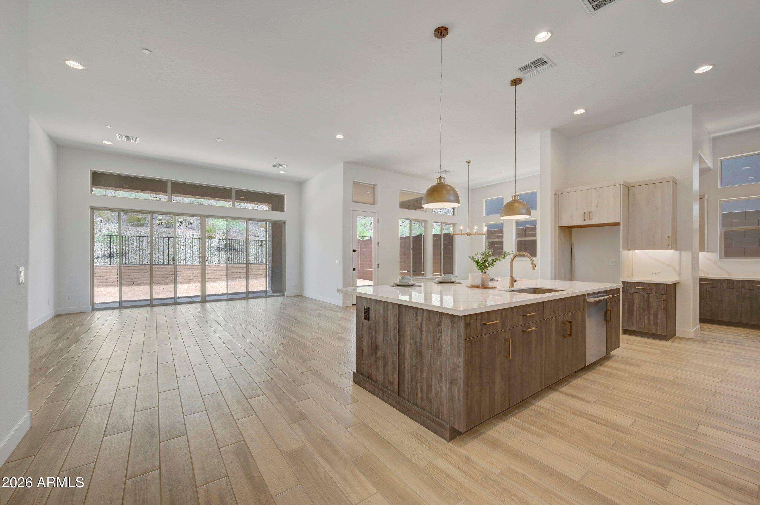 VILLAGE H AT VISTANCIA PARCELS H-11 12 - Residential