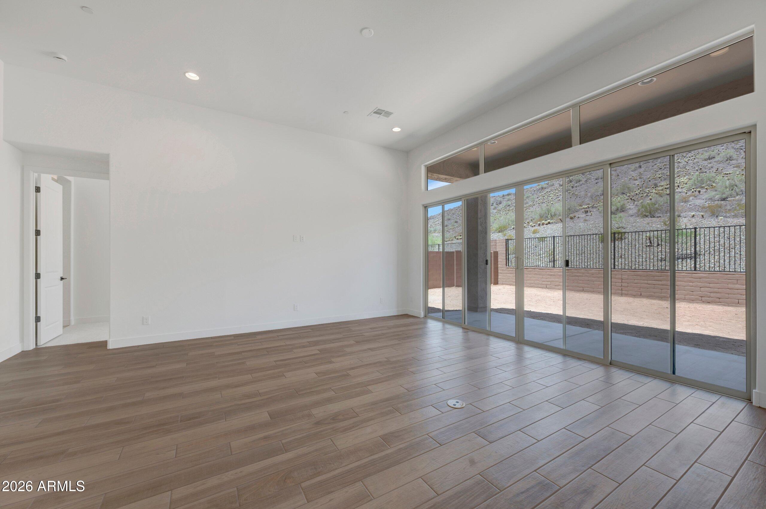 VILLAGE H AT VISTANCIA PARCELS H-11 12 - Residential