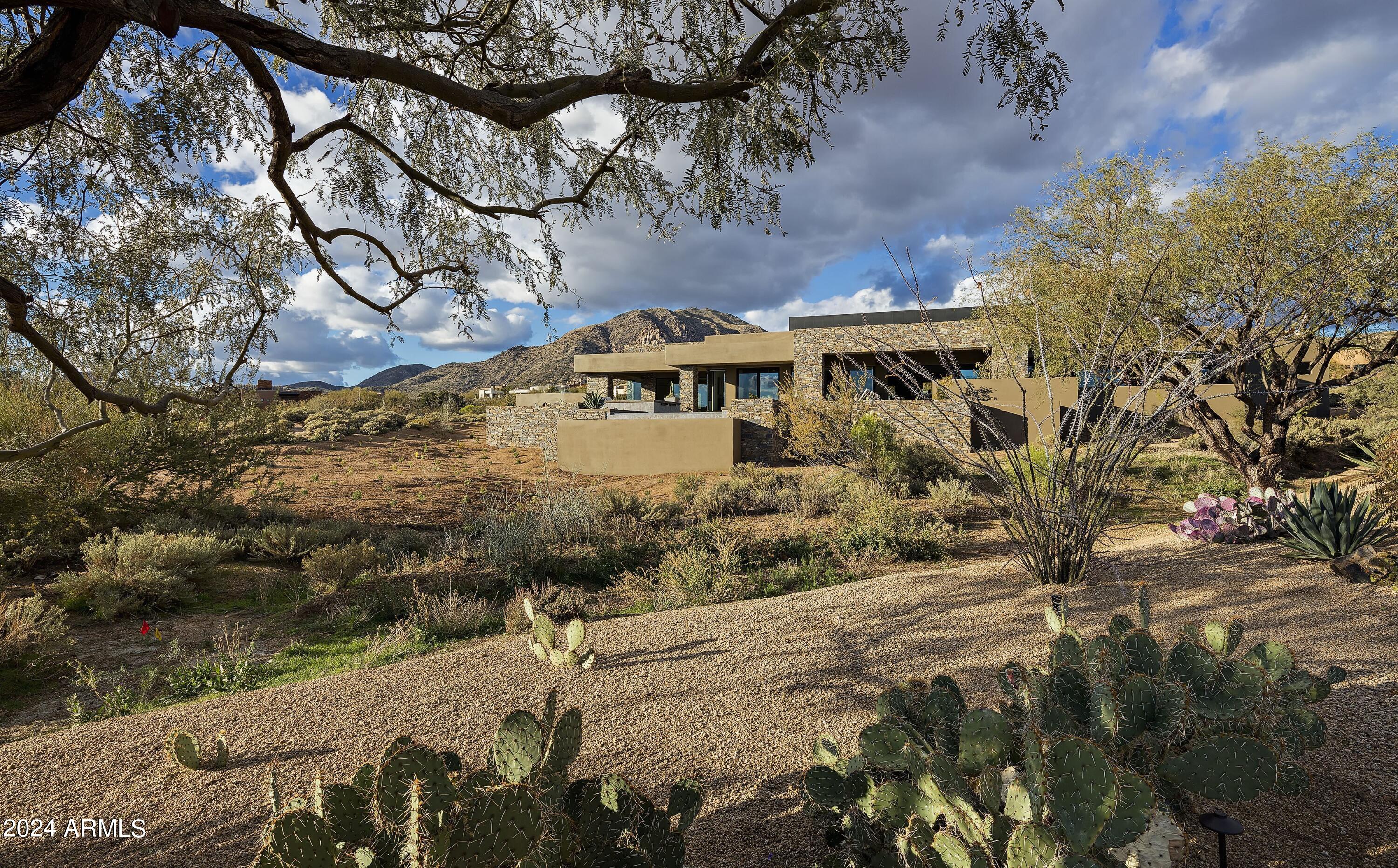 DESERT MOUNTAIN PHASE 2 UNIT 10 LT 1-112 TR A-H - Residential