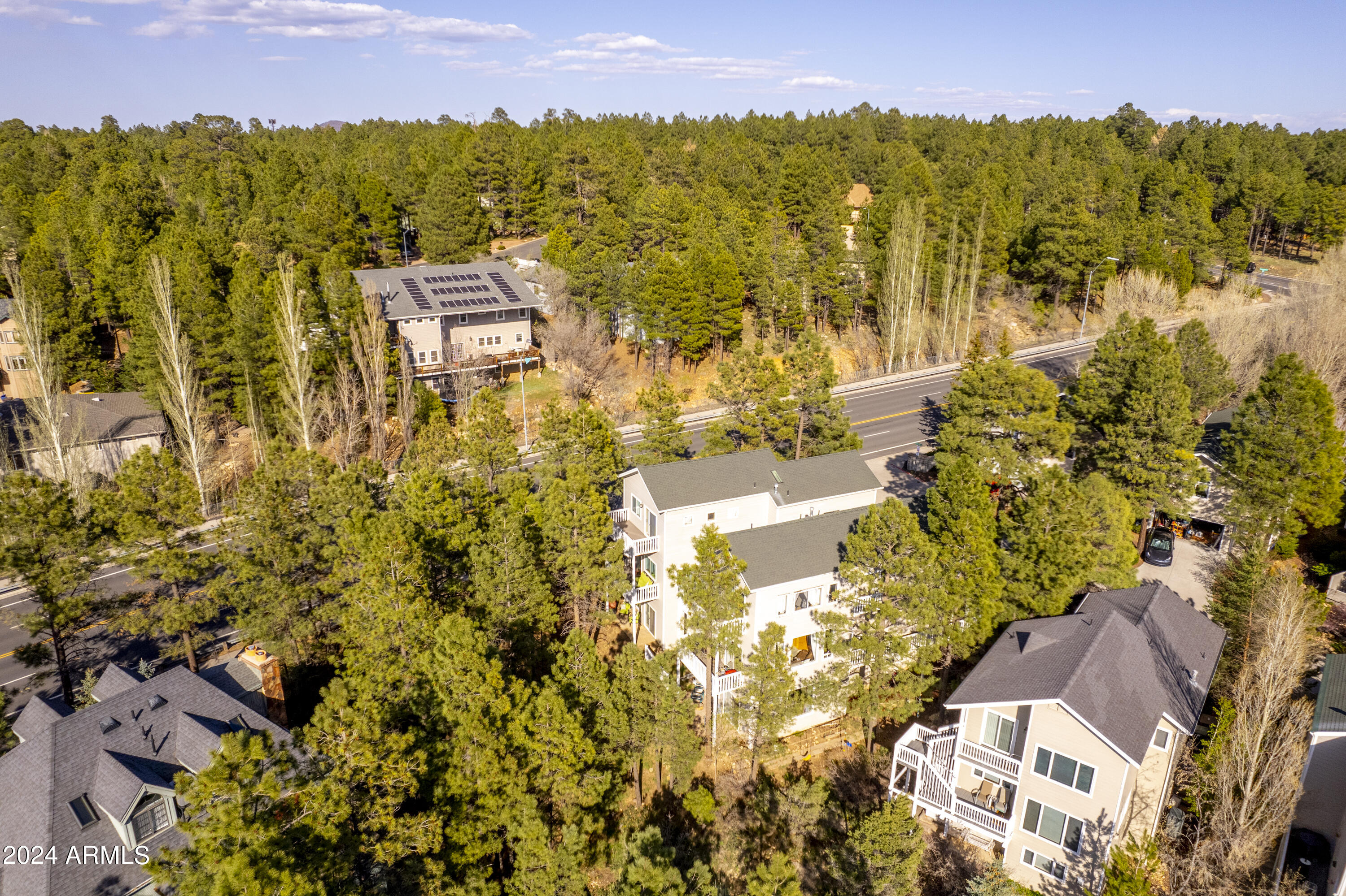 STONECREST TOWNHOMES - Residential