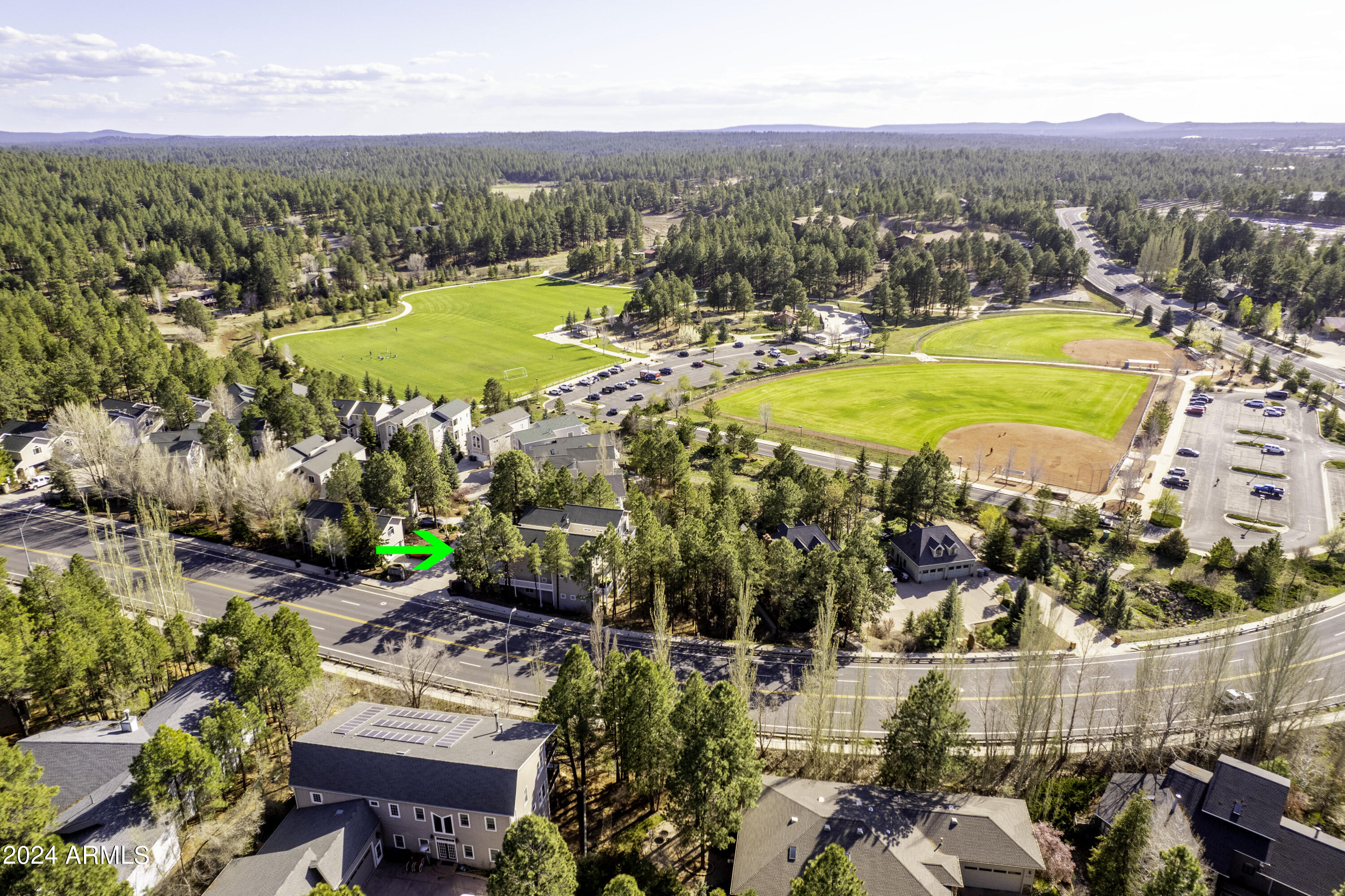 STONECREST TOWNHOMES - Residential