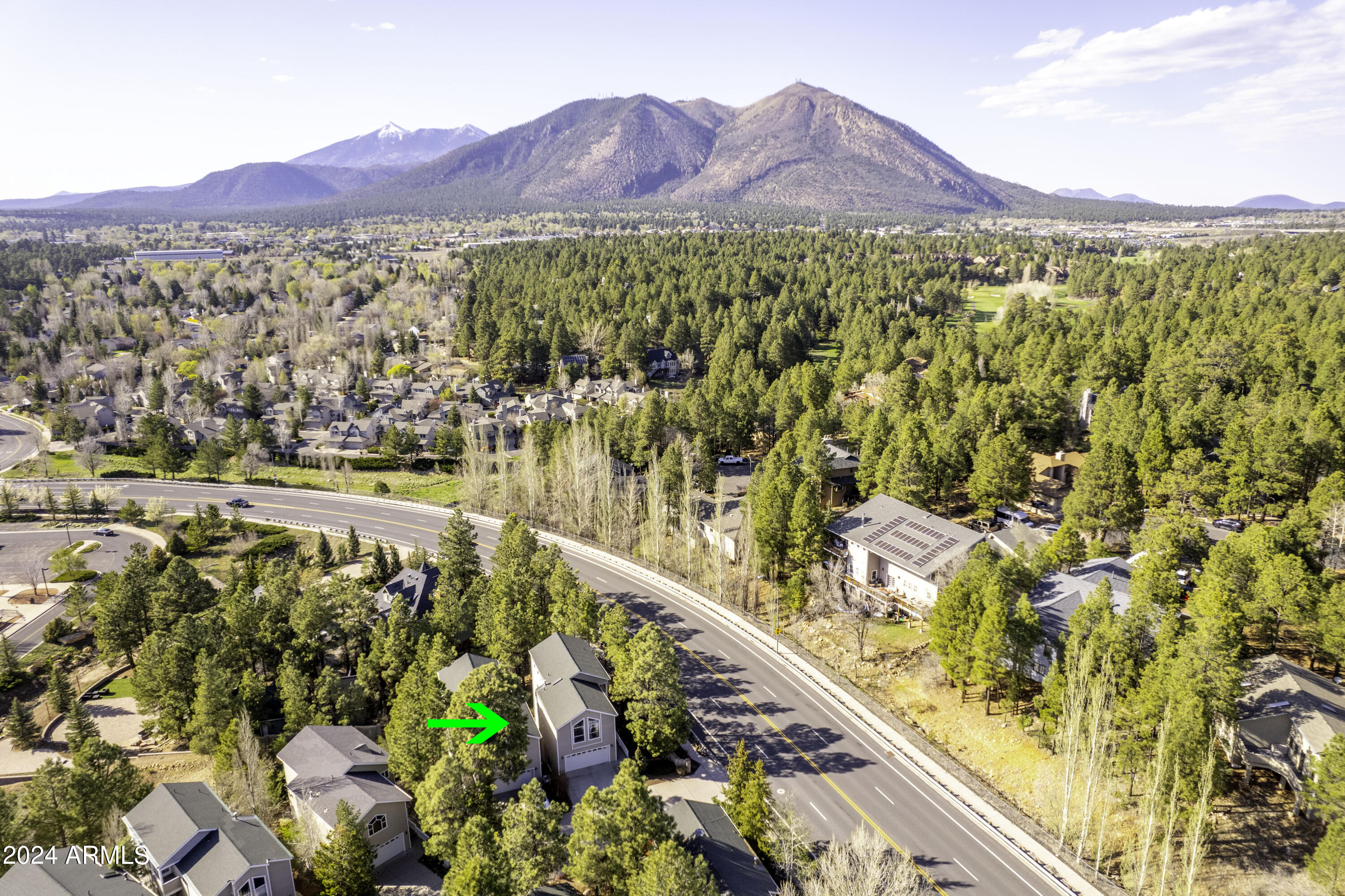 STONECREST TOWNHOMES - Residential
