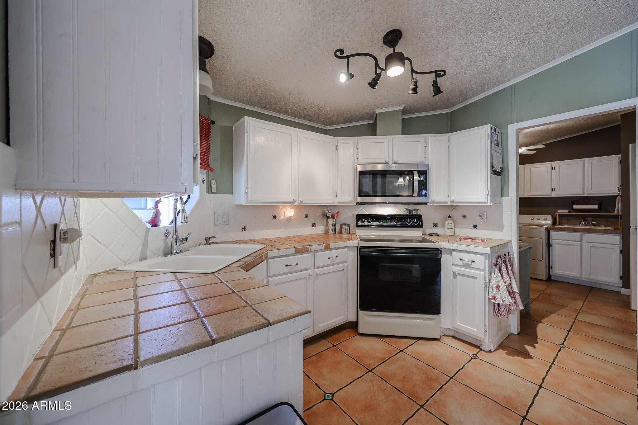 Paradise Peak West - Residential