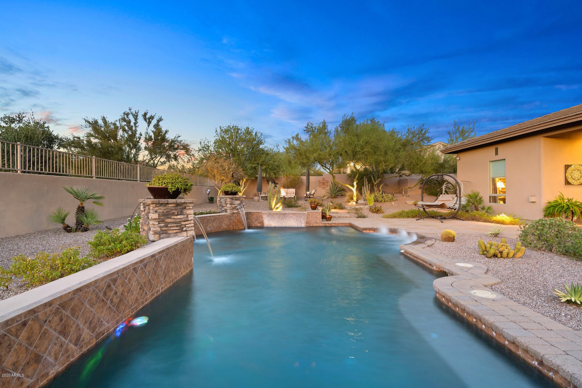 MCDOWELL MOUNTAIN ARROYOS - Residential
