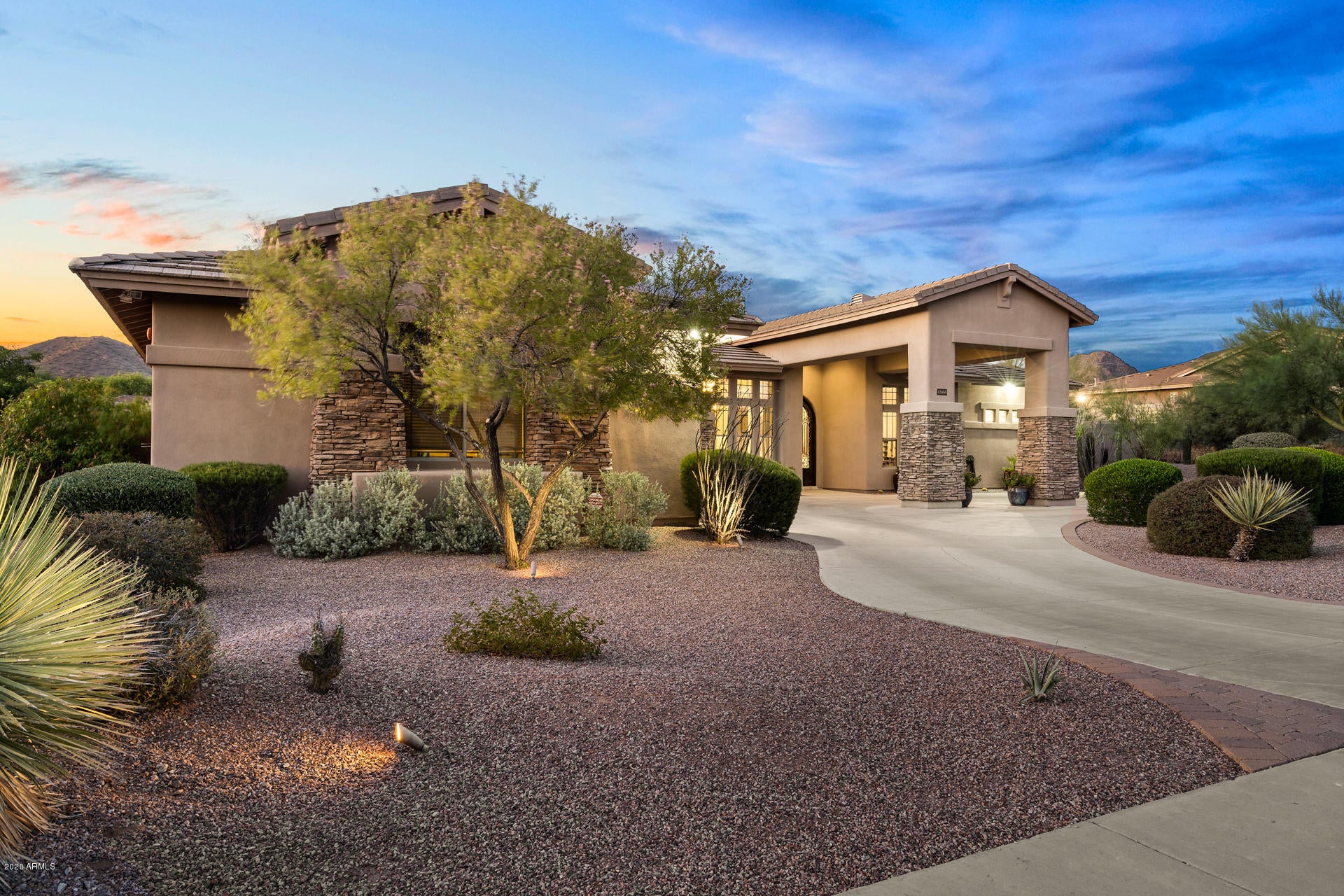 MCDOWELL MOUNTAIN ARROYOS - Residential