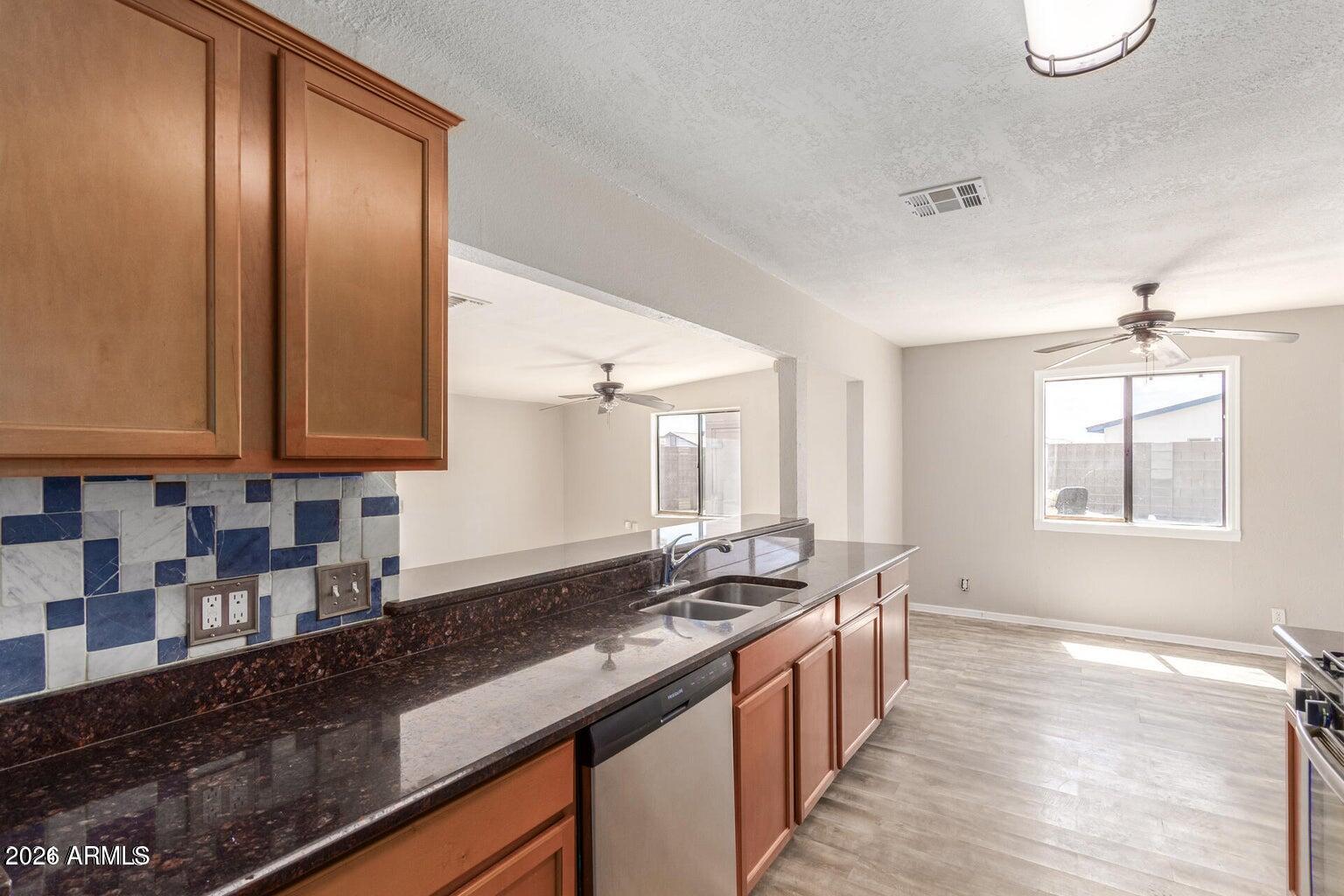 ARIZONA CITY UNIT TWELVE - Residential
