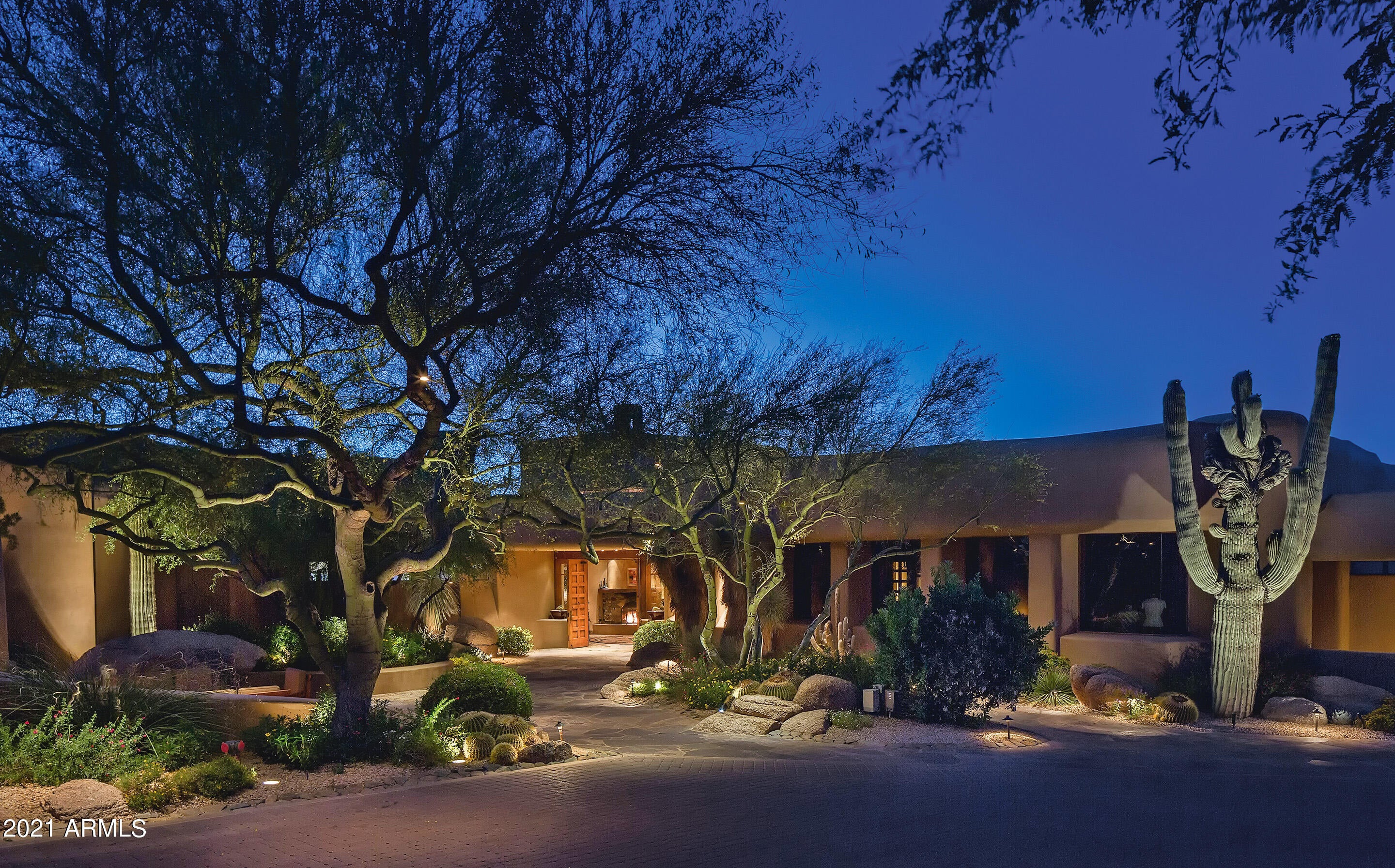 DESERT MOUNTAIN - Residential