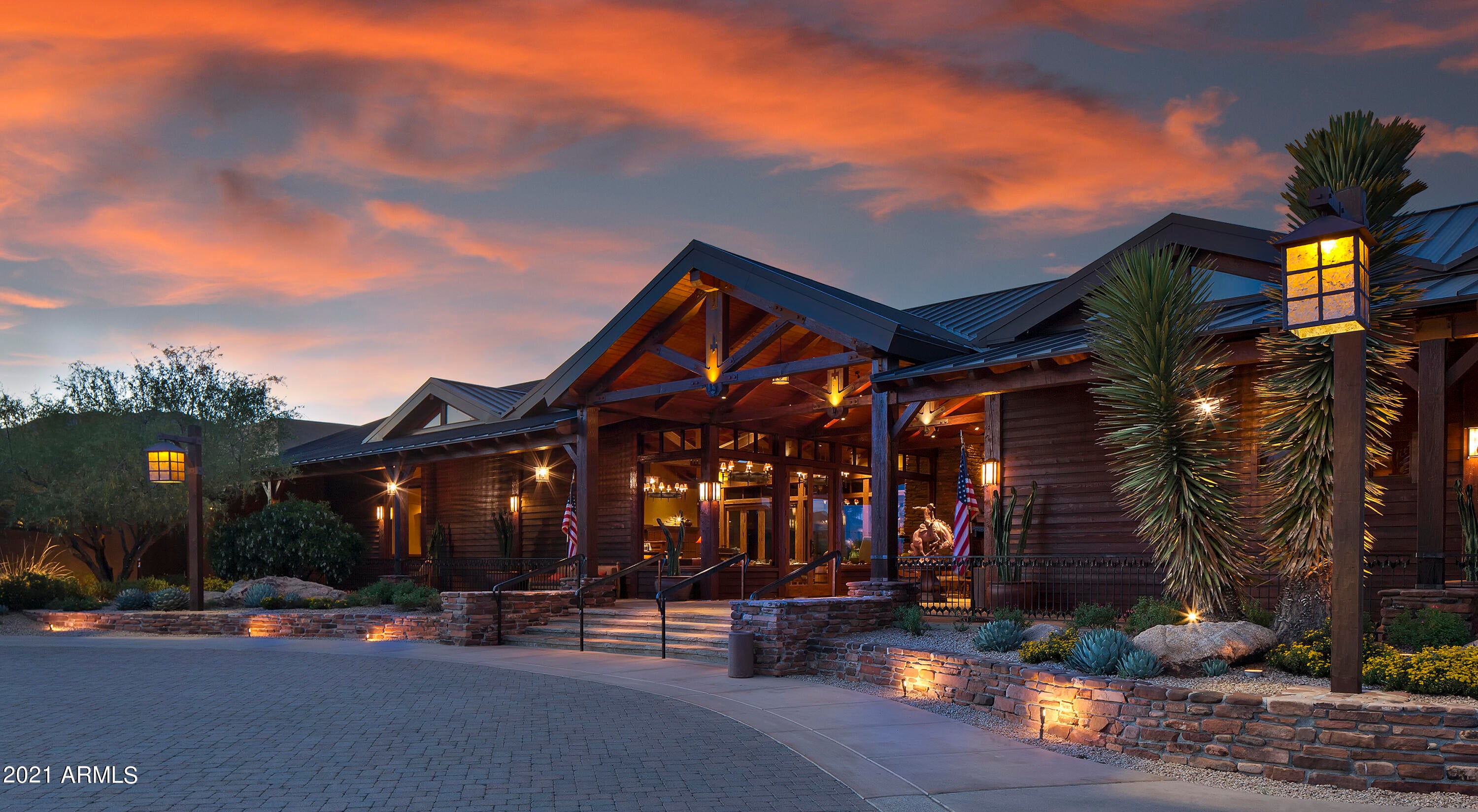 DESERT MOUNTAIN - Residential