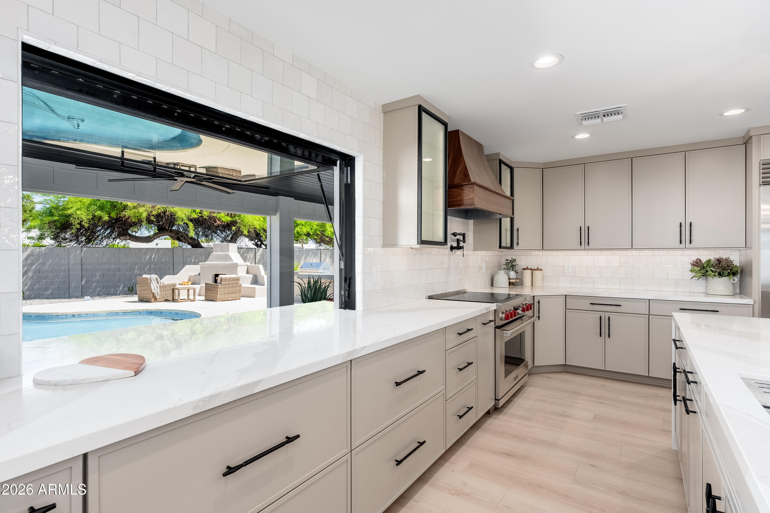 SUNBURST ESTATES - Residential